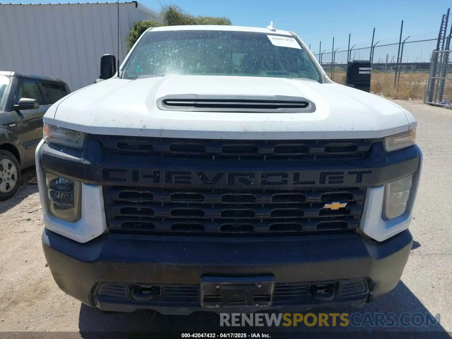 12 Photograph of a damaged car 1GC4YUEY0LF309128 CHEVROLET SILVERADO 3500HD 2020