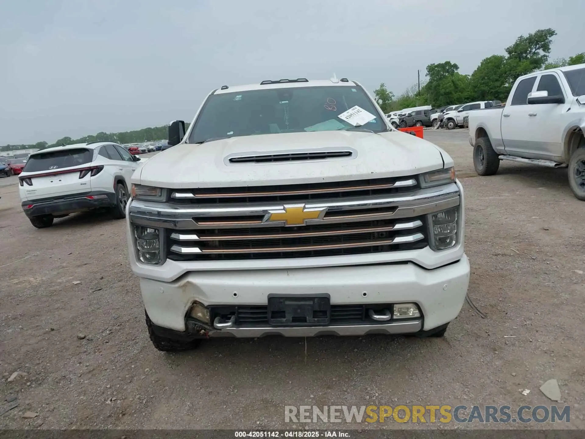 11 Photograph of a damaged car 1GC4YVEY2LF211787 CHEVROLET SILVERADO 3500HD 2020