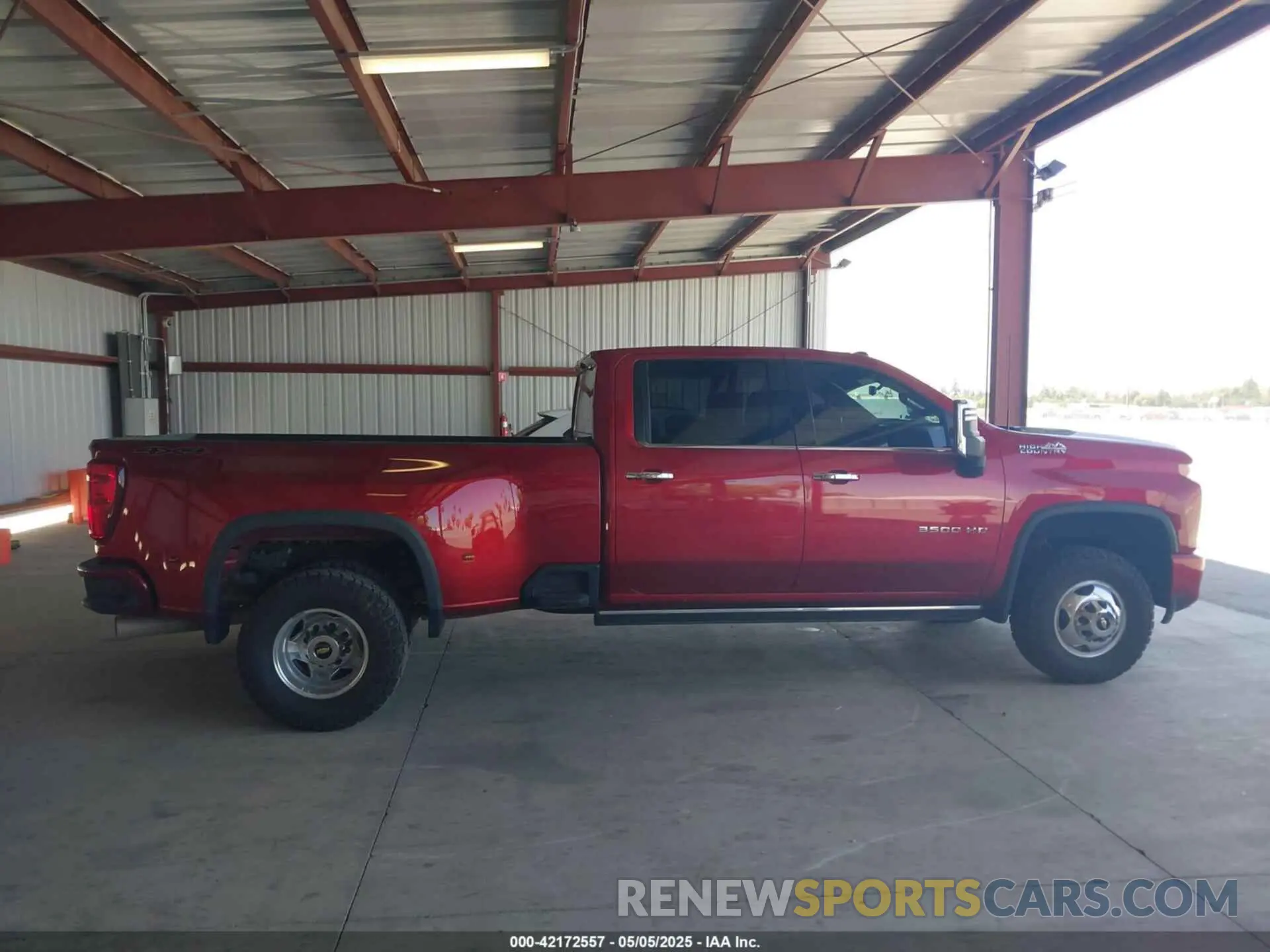 13 Photograph of a damaged car 1GC4YVEYXMF190754 CHEVROLET SILVERADO 3500HD 2021