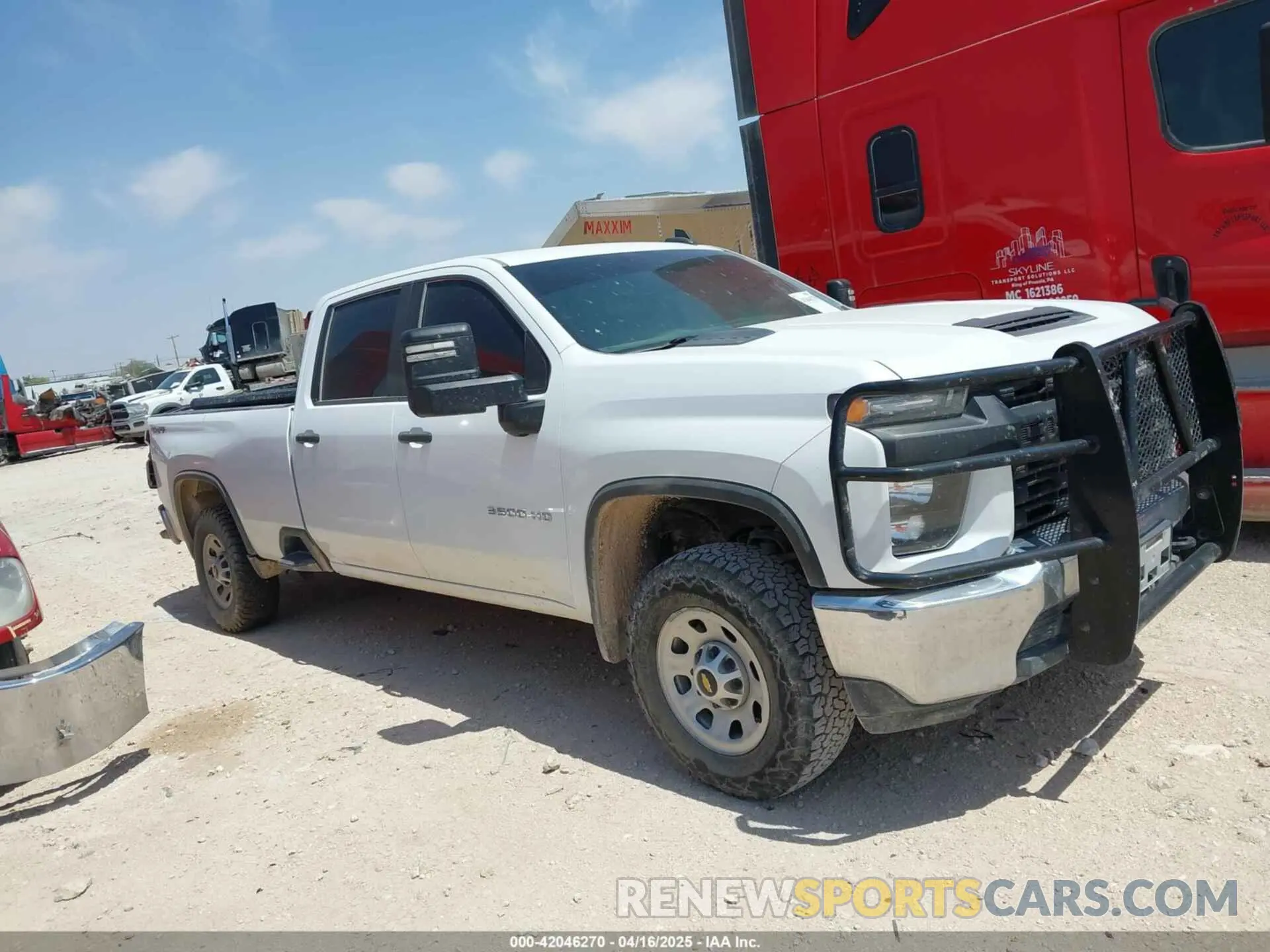 13 Photograph of a damaged car 1GC4YSE72NF197186 CHEVROLET SILVERADO 3500HD 2022