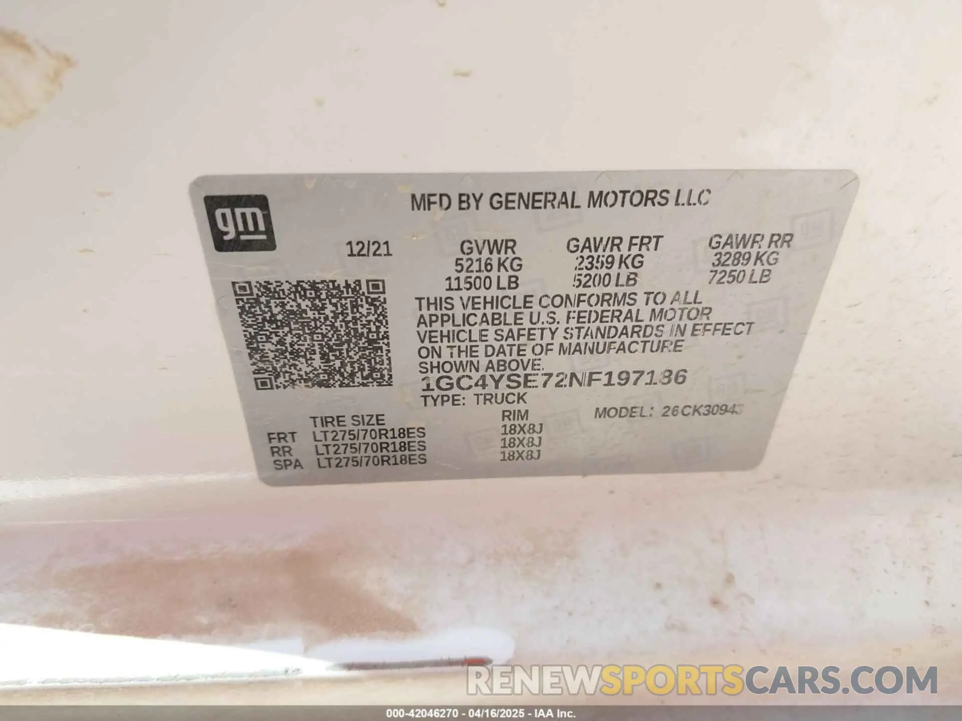 8 Photograph of a damaged car 1GC4YSE72NF197186 CHEVROLET SILVERADO 3500HD 2022