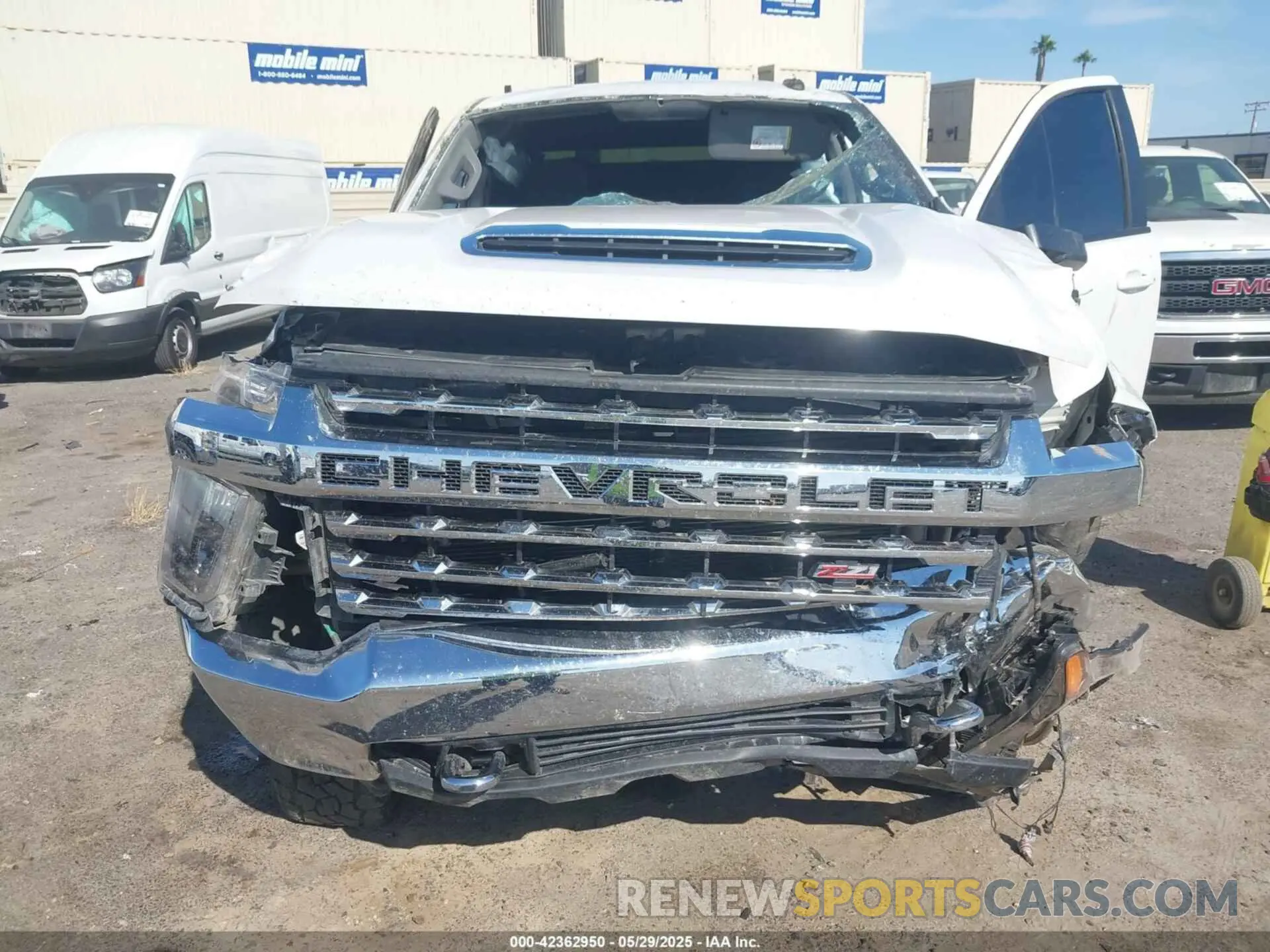 6 Photograph of a damaged car 1GC4YTEY1NF118427 CHEVROLET SILVERADO 3500HD 2022