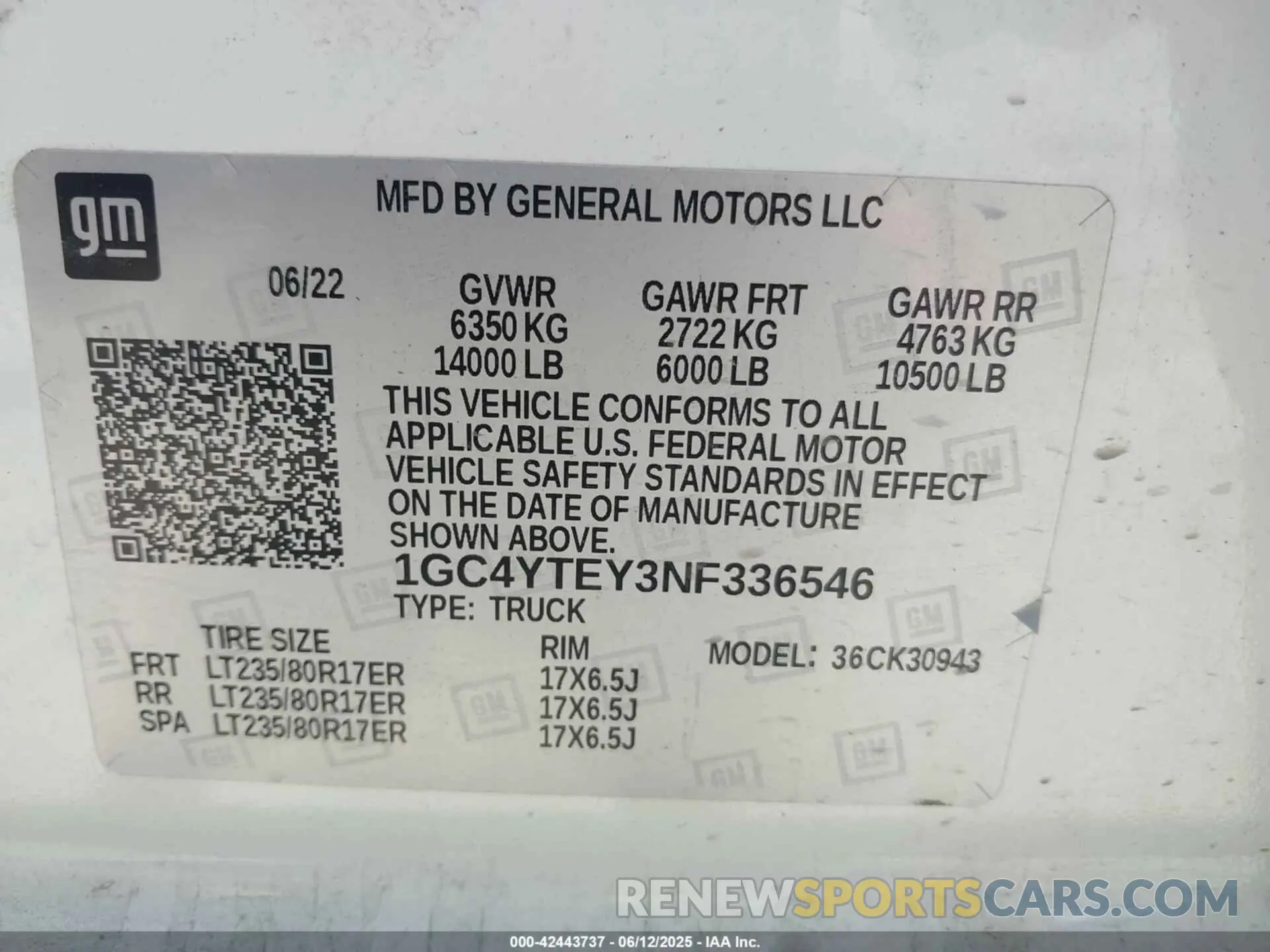 9 Photograph of a damaged car 1GC4YTEY3NF336546 CHEVROLET SILVERADO 3500HD 2022