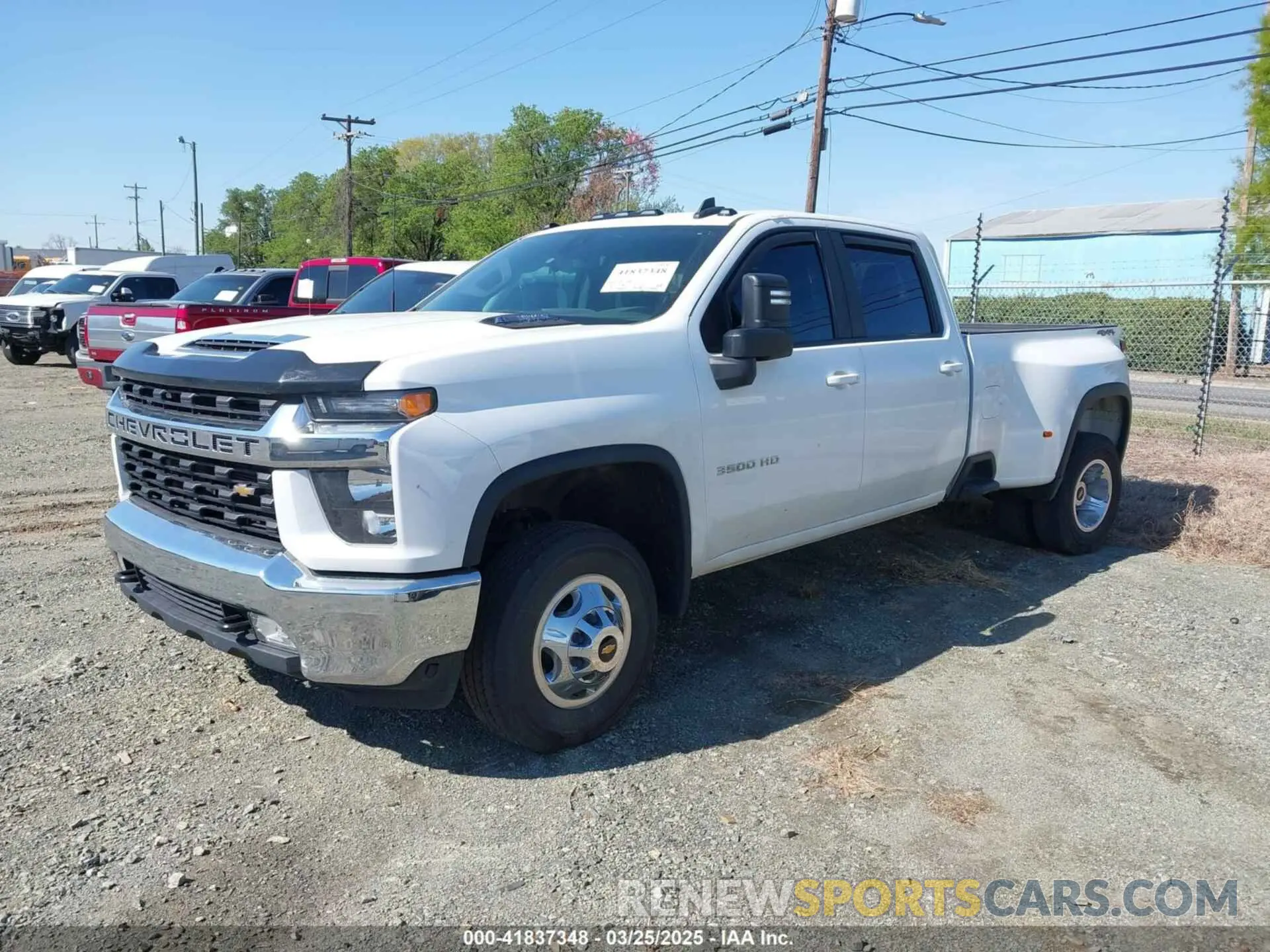 2 Photograph of a damaged car 1GC4YTEY5NF246508 CHEVROLET SILVERADO 3500HD 2022