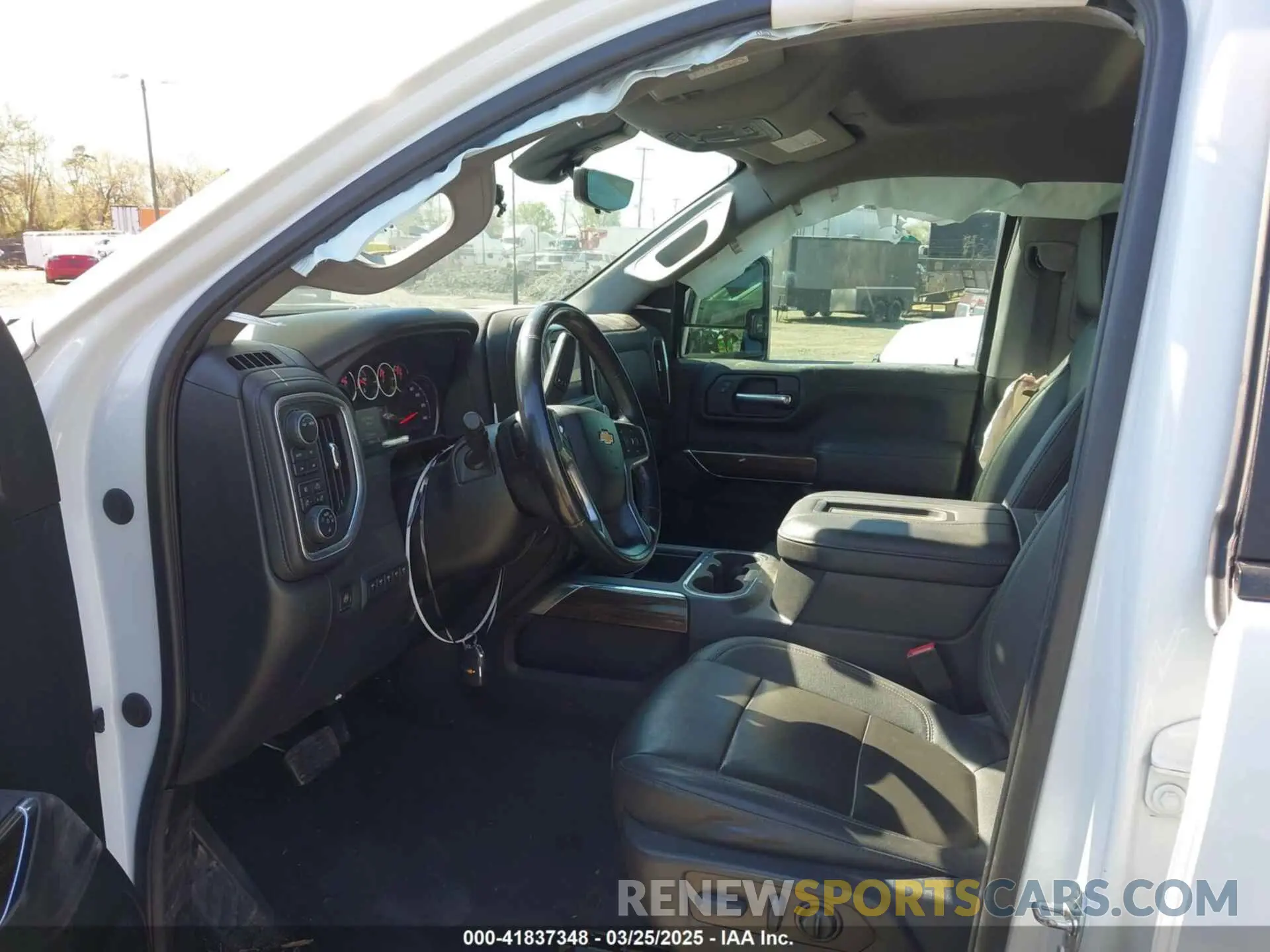 7 Photograph of a damaged car 1GC4YTEY5NF246508 CHEVROLET SILVERADO 3500HD 2022