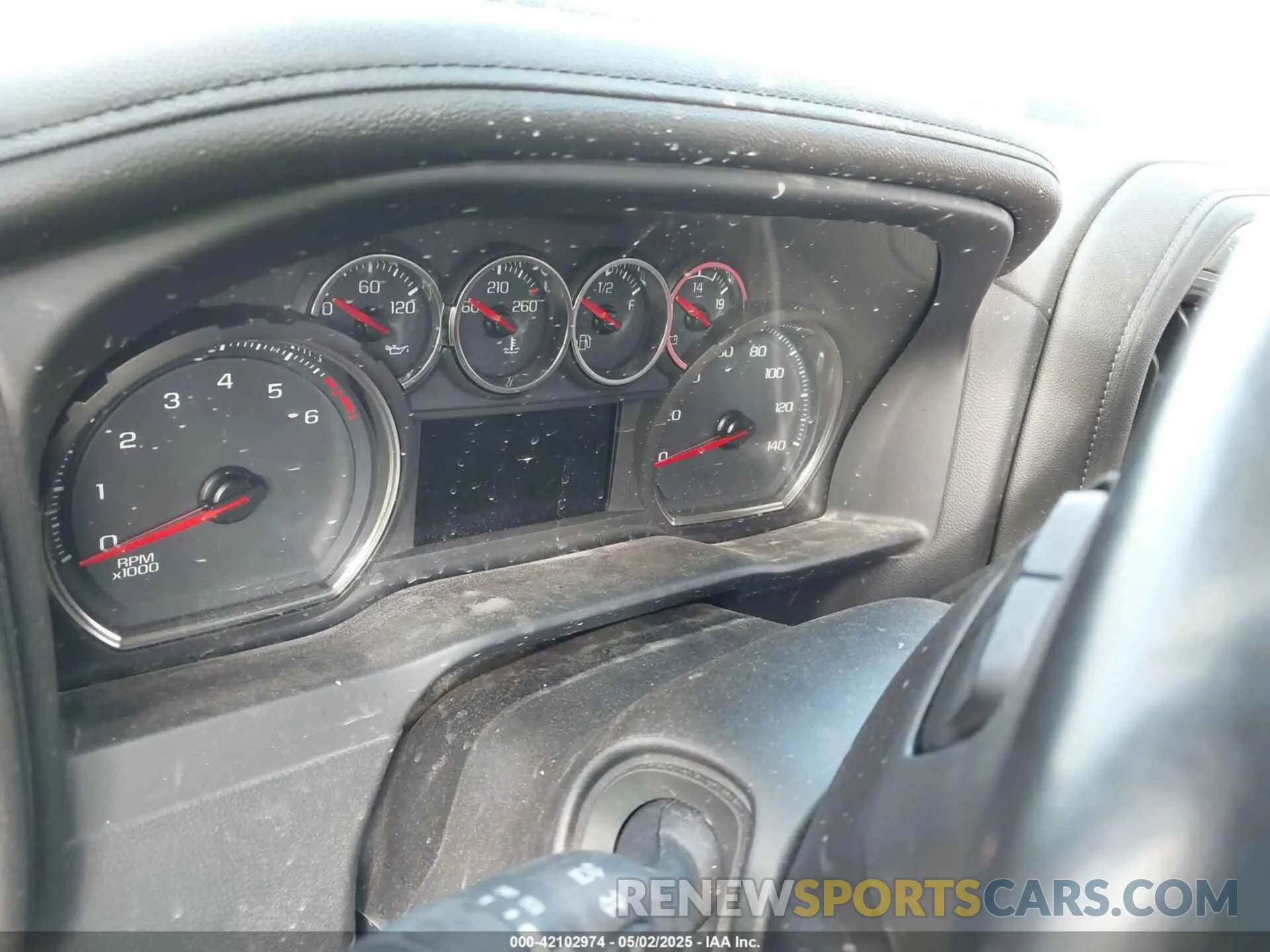 6 Photograph of a damaged car 1GC4YUE71NF100927 CHEVROLET SILVERADO 3500HD 2022