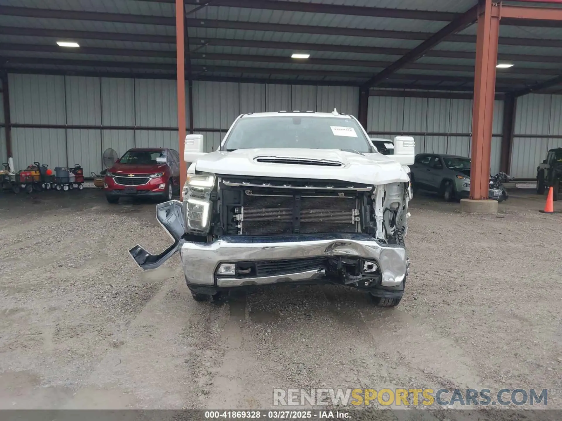 12 Photograph of a damaged car 1GC4YUEY8NF101386 CHEVROLET SILVERADO 3500HD 2022