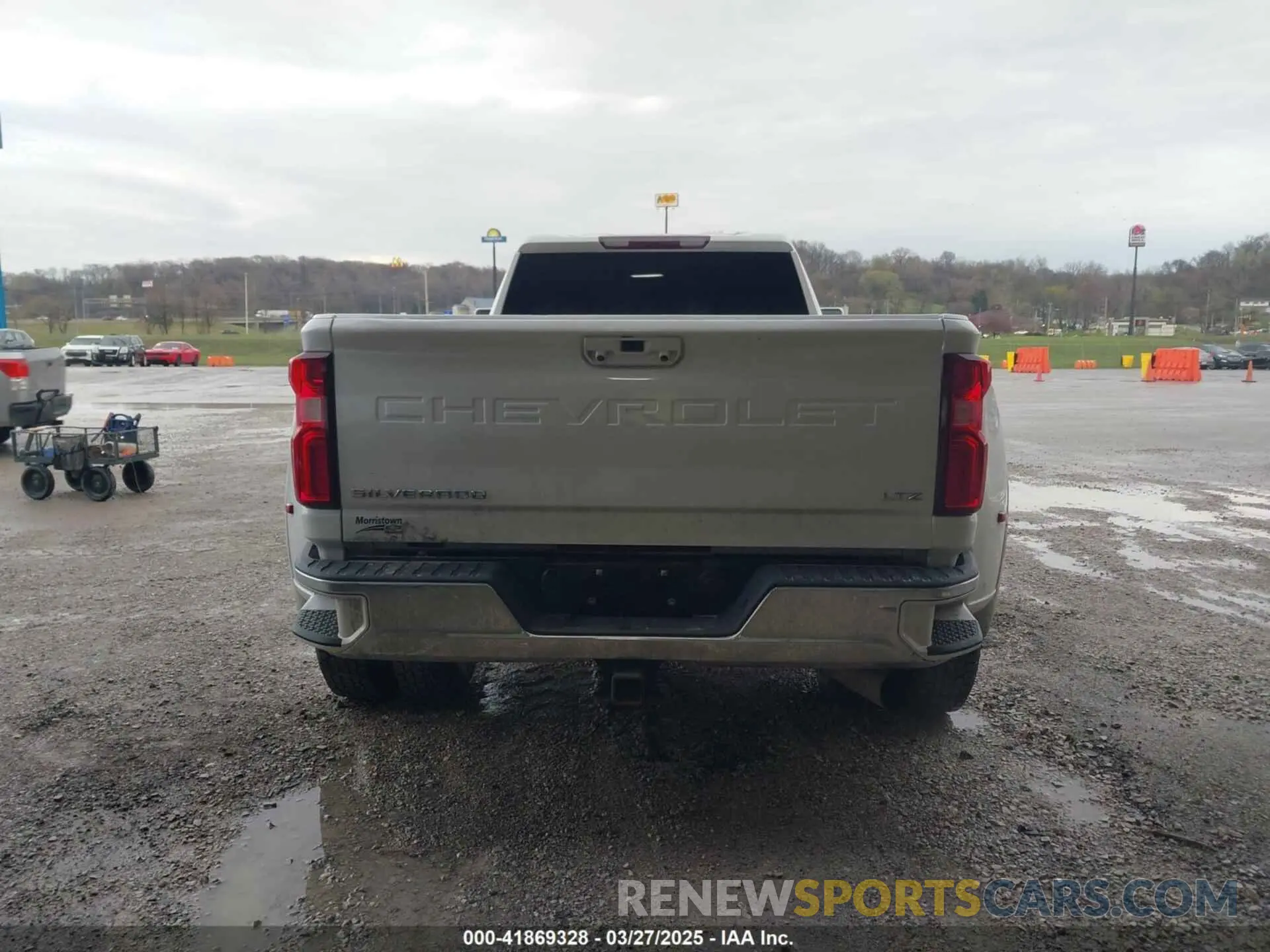 15 Photograph of a damaged car 1GC4YUEY8NF101386 CHEVROLET SILVERADO 3500HD 2022