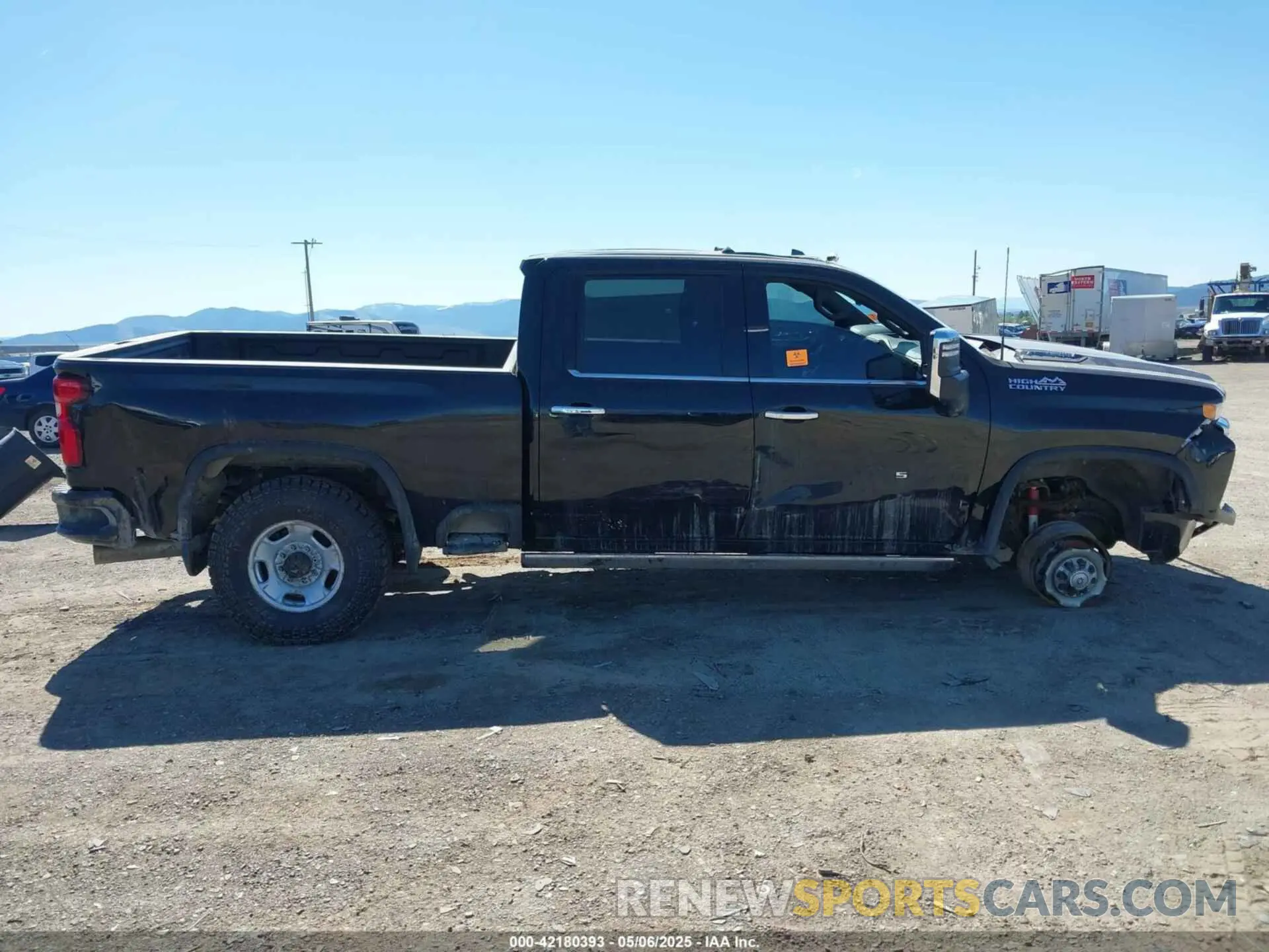 13 Photograph of a damaged car 2GC4YVEY3N1218788 CHEVROLET SILVERADO 3500HD 2022