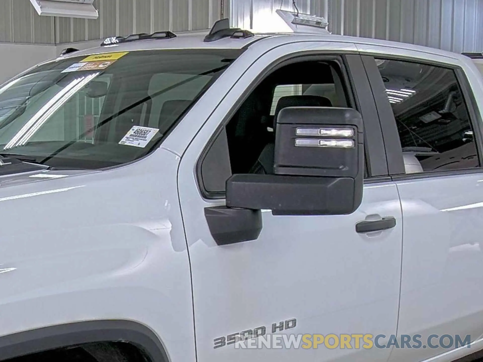 11 Photograph of a damaged car 1GC4YSE70RF262655 CHEVROLET SILVERADO 3500HD 2024