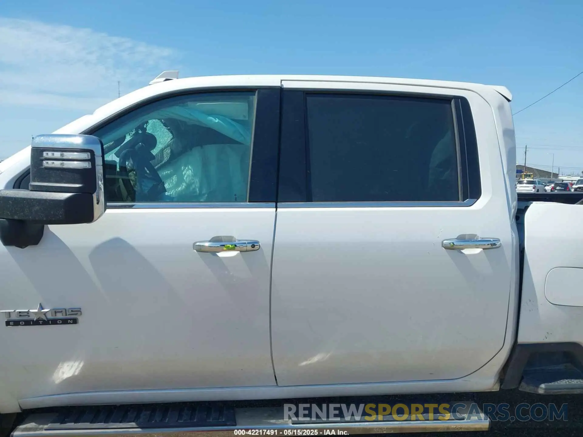 13 Photograph of a damaged car 1GC4YUEY0RF196337 CHEVROLET SILVERADO 3500HD 2024