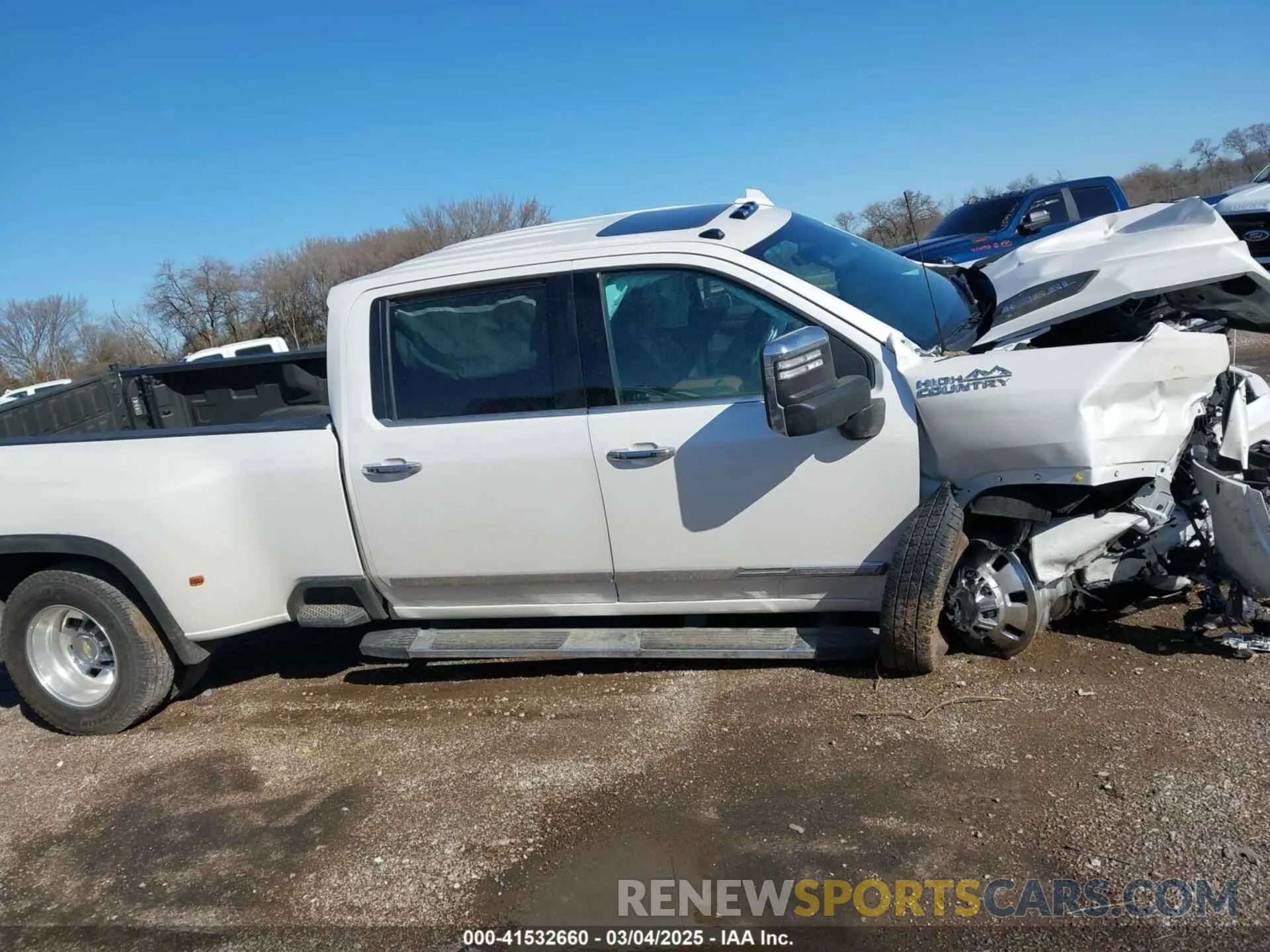 16 Photograph of a damaged car 1GC4YVE75RF314962 CHEVROLET SILVERADO 3500HD 2024