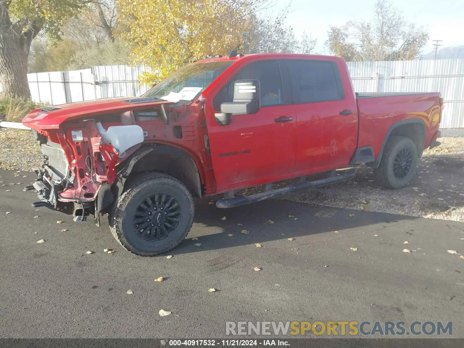 2 Photograph of a damaged car 2GC4YTEY7R1200563 CHEVROLET SILVERADO 3500HD 2024