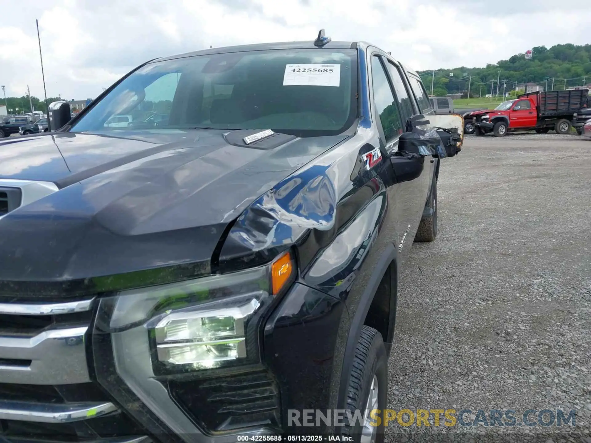 11 Photograph of a damaged car 2GC4YUEY1R1100545 CHEVROLET SILVERADO 3500HD 2024