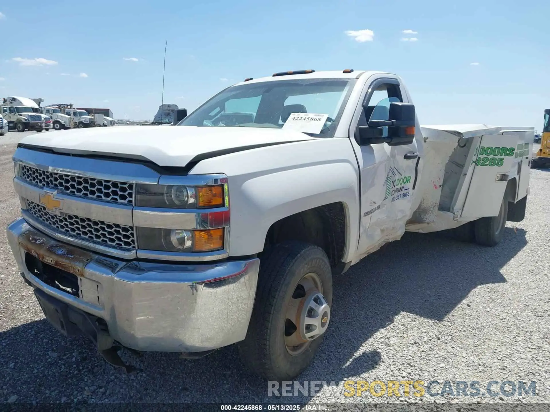2 Photograph of a damaged car 1GB3CVCG5KF192739 CHEVROLET SILVERADO 3500HD CHASSIS 2019