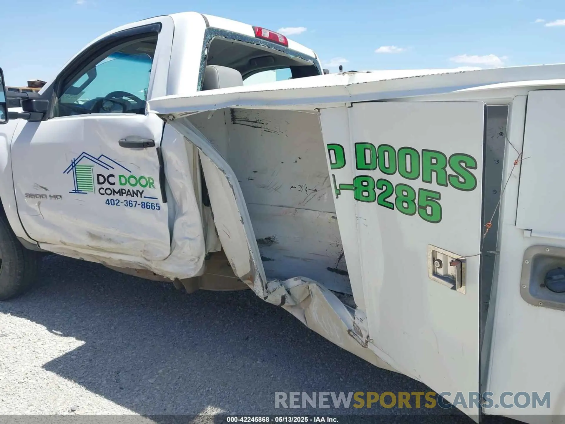 6 Photograph of a damaged car 1GB3CVCG5KF192739 CHEVROLET SILVERADO 3500HD CHASSIS 2019