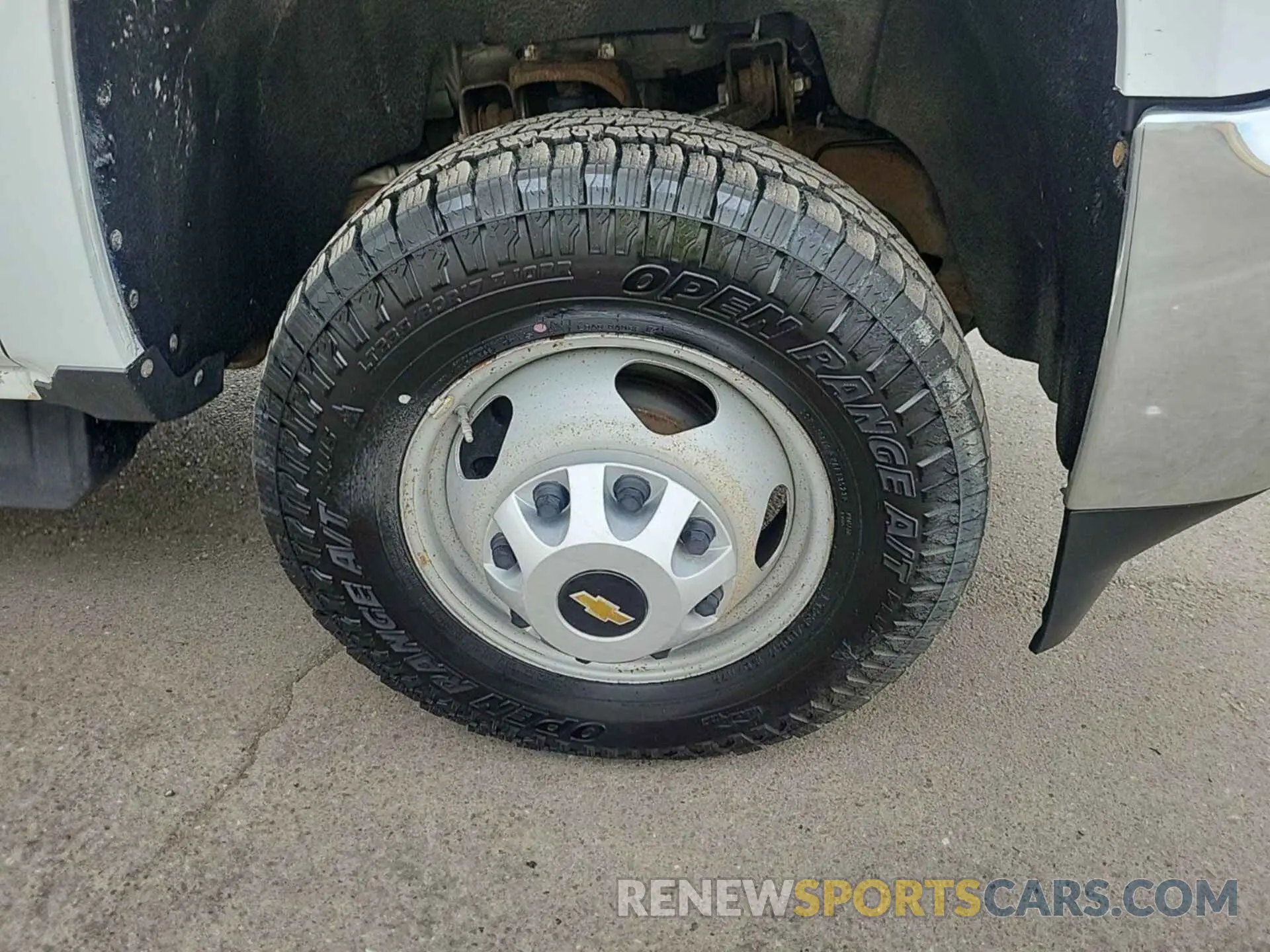 16 Photograph of a damaged car 1GB3CVCY4KF192045 CHEVROLET SILVERADO 3500HD CHASSIS 2019