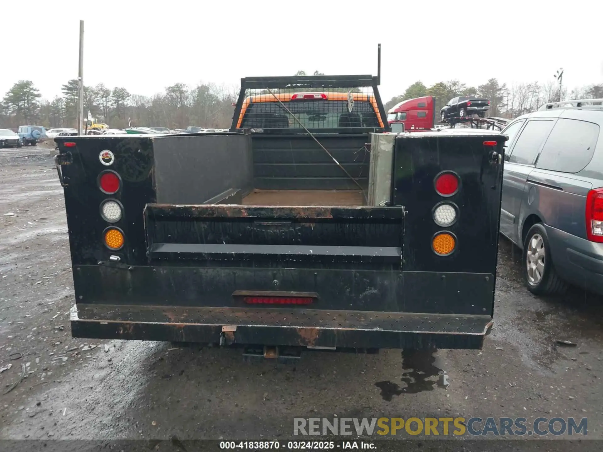 15 Photograph of a damaged car 1GB4KVCG6KF197259 CHEVROLET SILVERADO 3500HD CHASSIS 2019