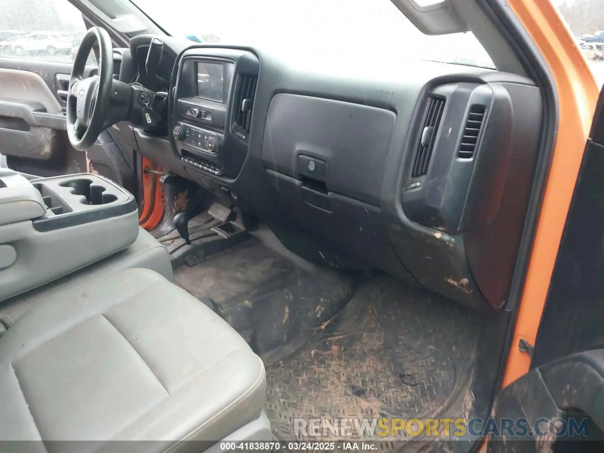 7 Photograph of a damaged car 1GB4KVCG6KF197259 CHEVROLET SILVERADO 3500HD CHASSIS 2019