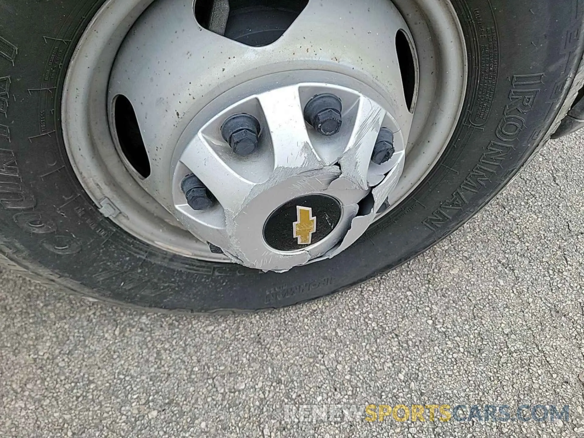 18 Photograph of a damaged car 1GB4YSEY5LF252451 CHEVROLET SILVERADO 3500HD CHASSIS 2020