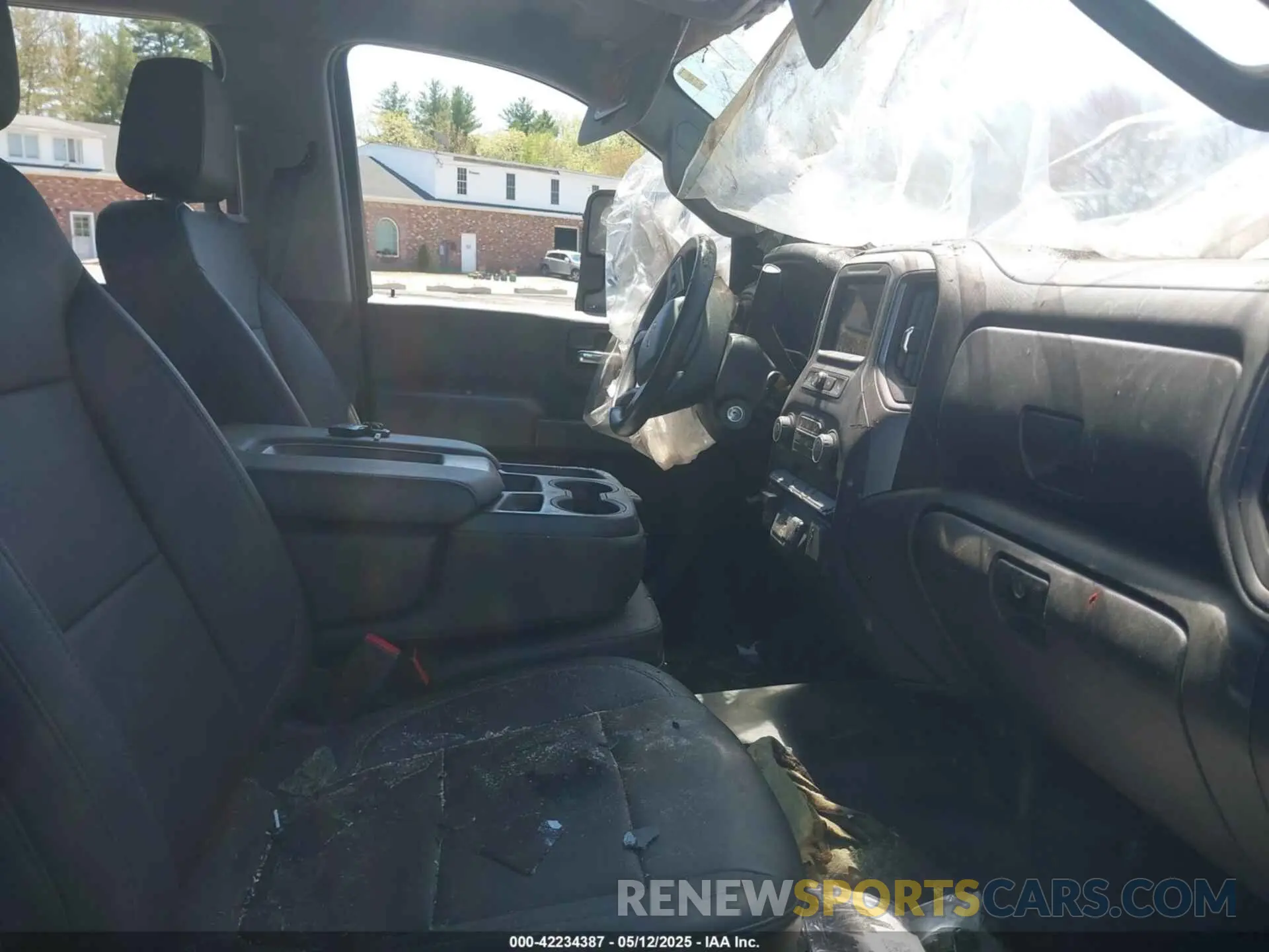 8 Photograph of a damaged car 1GB4YSE75NF159407 CHEVROLET SILVERADO 3500HD CHASSIS 2022