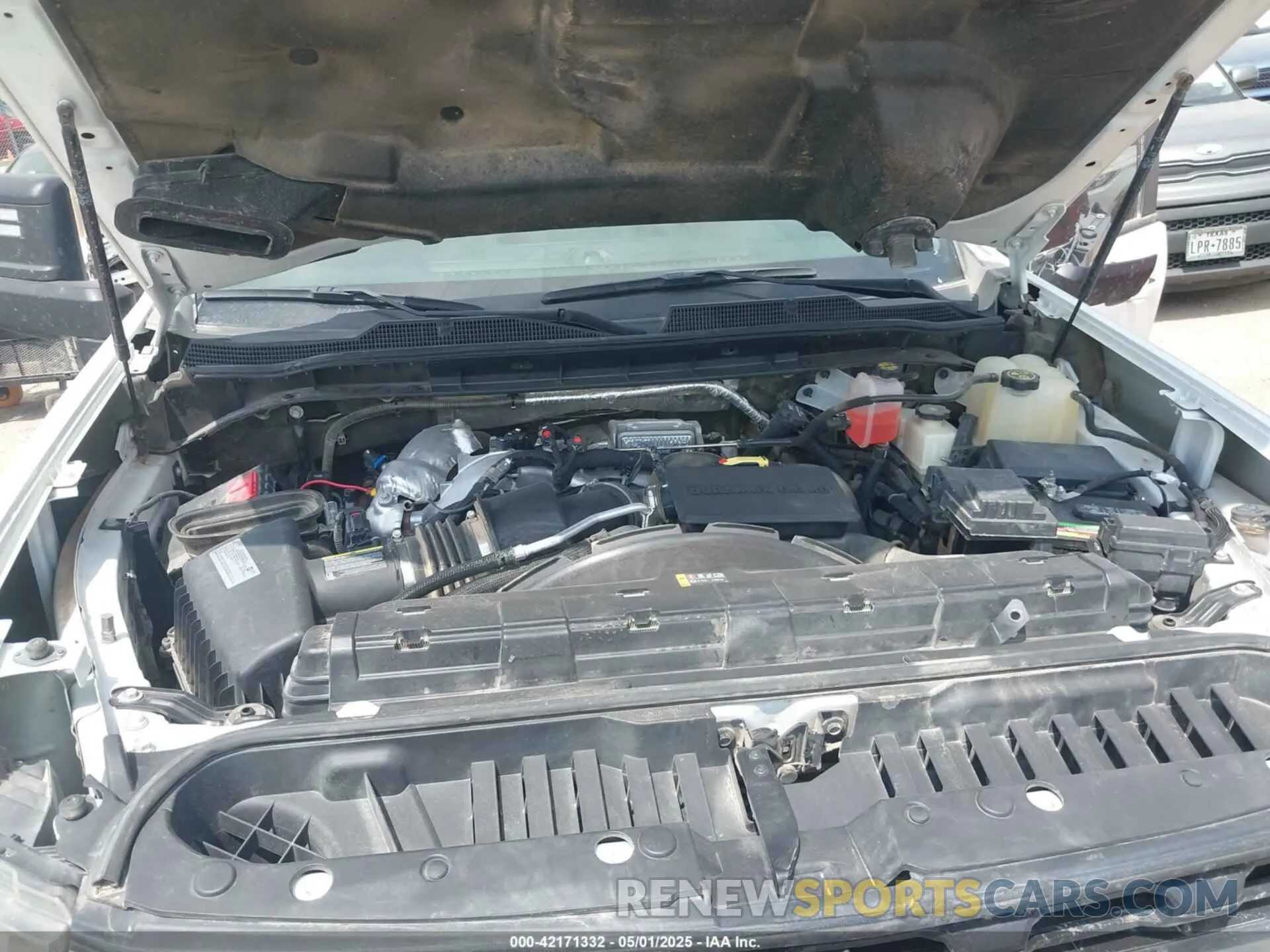 9 Photograph of a damaged car 1GB4YTEY0NF112719 CHEVROLET SILVERADO 3500HD CHASSIS 2022