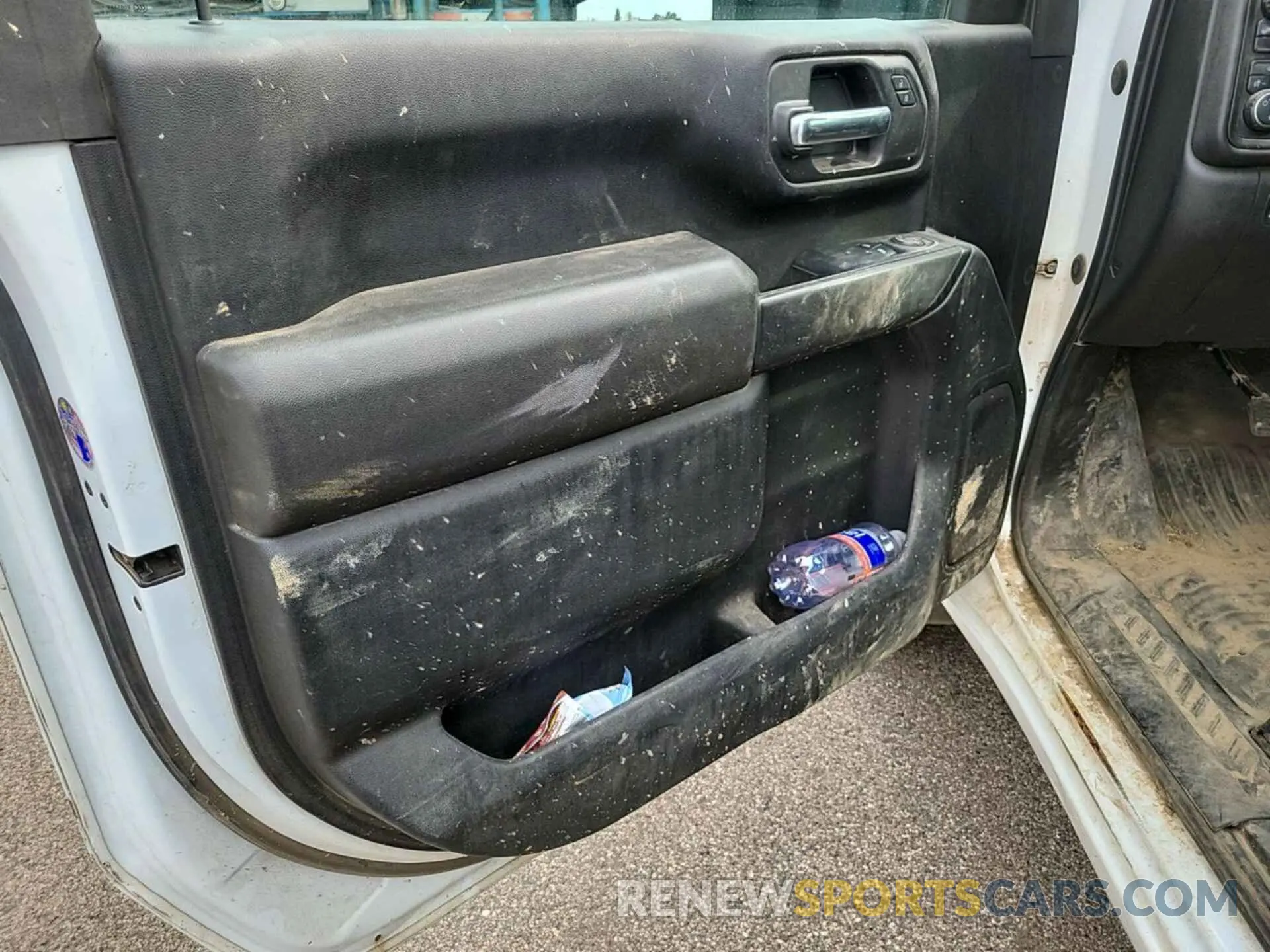 7 Photograph of a damaged car 1GB3YSE70PF217762 CHEVROLET SILVERADO 3500HD CHASSIS 2023
