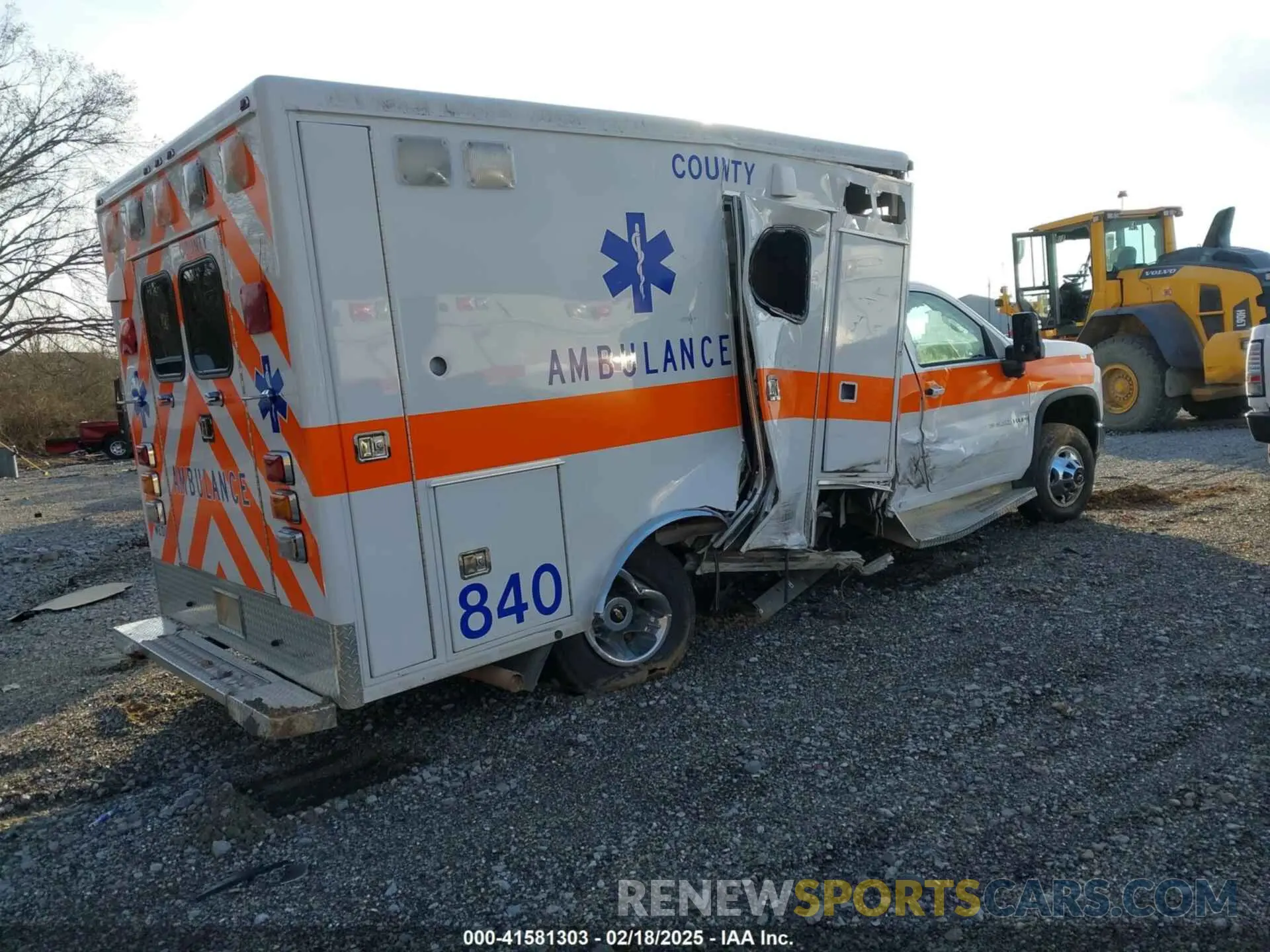 4 Photograph of a damaged car 1GB3YTE75PF220985 CHEVROLET SILVERADO 3500HD CHASSIS 2023