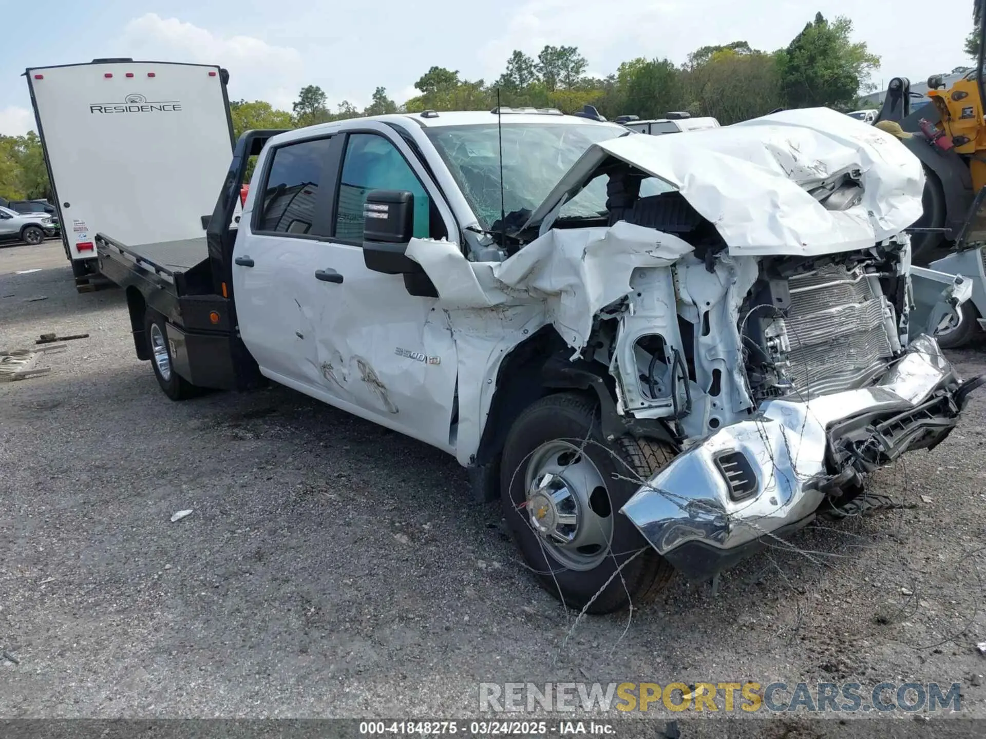 1 Photograph of a damaged car 1GB4YSEY6RF354883 CHEVROLET SILVERADO 3500HD CHASSIS 2024