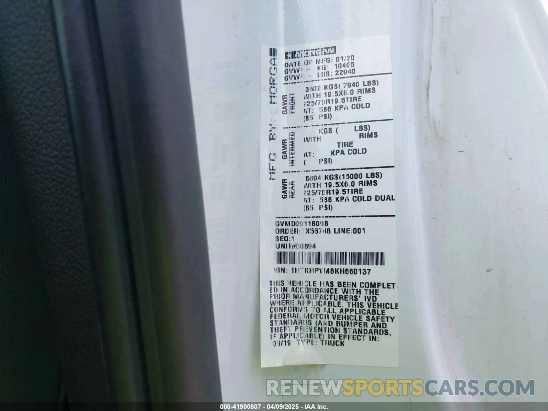8 Photograph of a damaged car 1HTKHPVM8KH660137 CHEVROLET SILVERADO 4500HD 2019