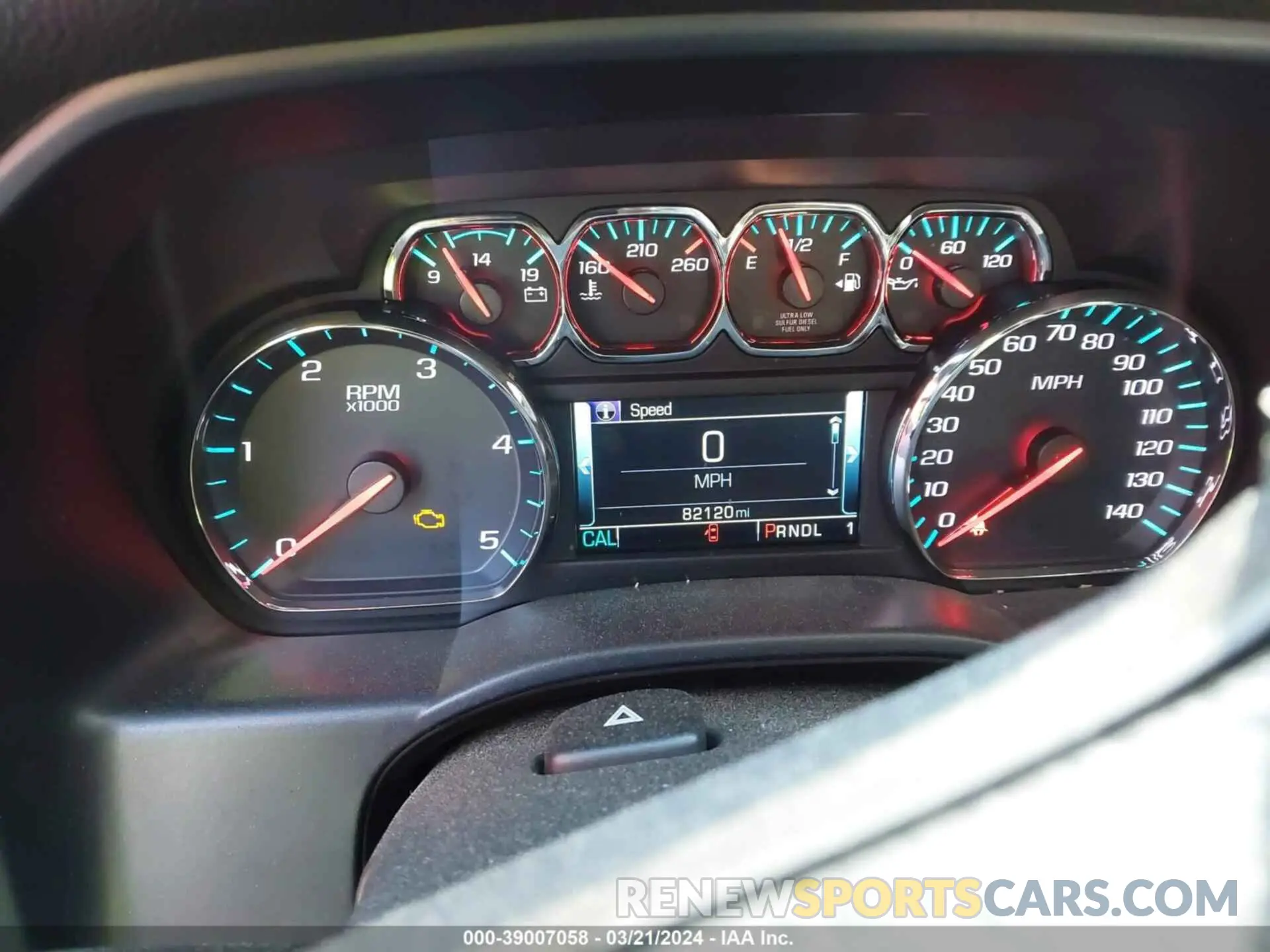 5 Photograph of a damaged car 1HTKJPVK7KH863619 CHEVROLET SILVERADO 4500HD 2019