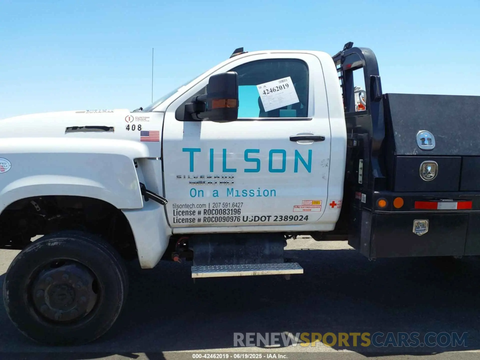 16 Photograph of a damaged car 1HTKJPVM9NH622621 CHEVROLET SILVERADO 4500HD 2022