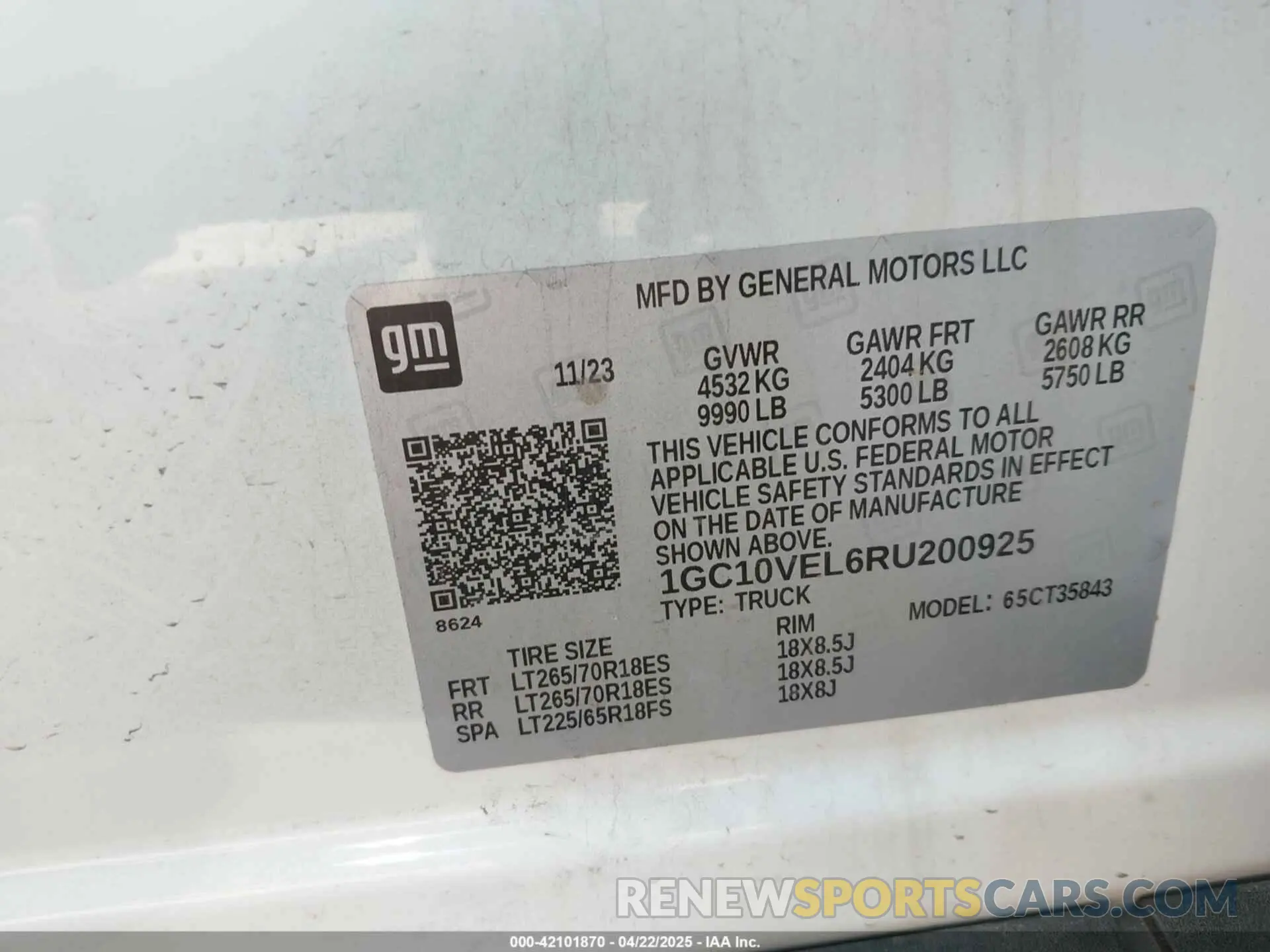 9 Photograph of a damaged car 1GC10VEL6RU200925 CHEVROLET SILVERADO EV 2024