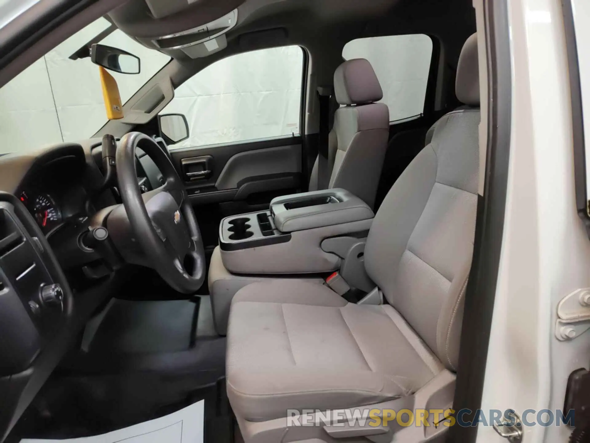 2 Photograph of a damaged car 2GCRCNEC7K1162701 CHEVROLET SILVERADO LD 2019