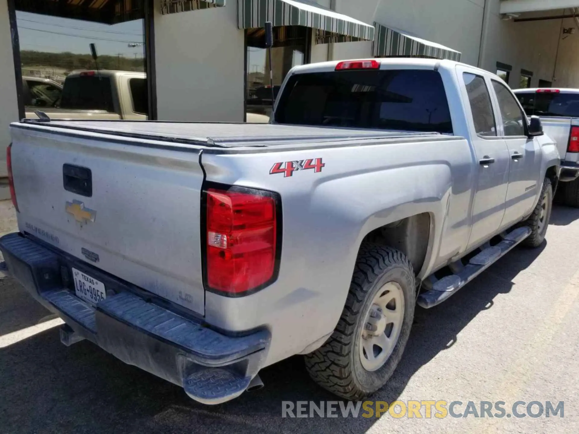 25 Photograph of a damaged car 2GCVKNEC2K1160999 CHEVROLET SILVERADO LD 2019