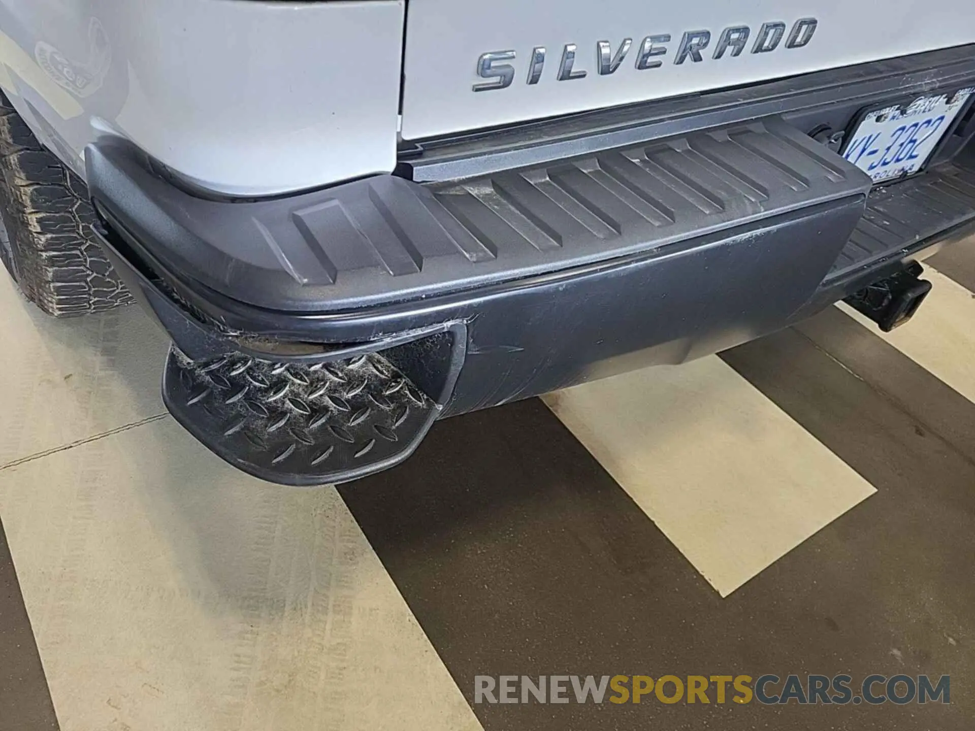 7 Photograph of a damaged car 2GCVKNEC3K1201897 CHEVROLET SILVERADO LD 2019