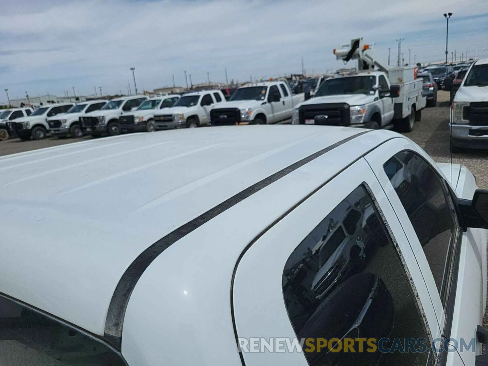 26 Photograph of a damaged car 2GCVKNEC6K1101745 CHEVROLET SILVERADO LD 2019
