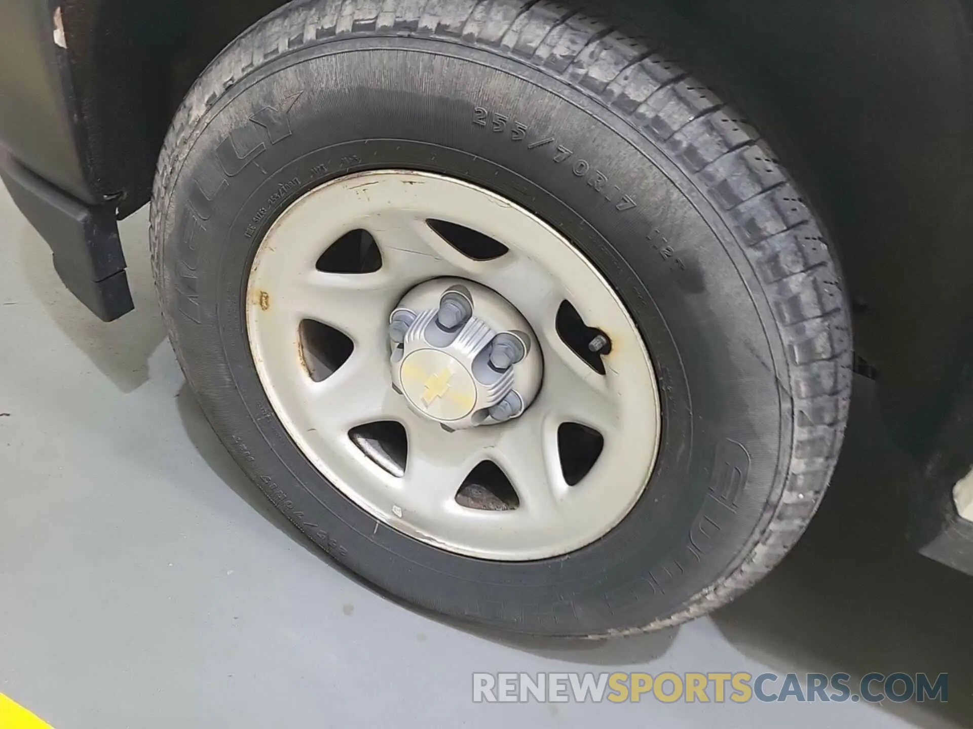 3 Photograph of a damaged car 2GCVKNEC9K1120659 CHEVROLET SILVERADO LD 2019