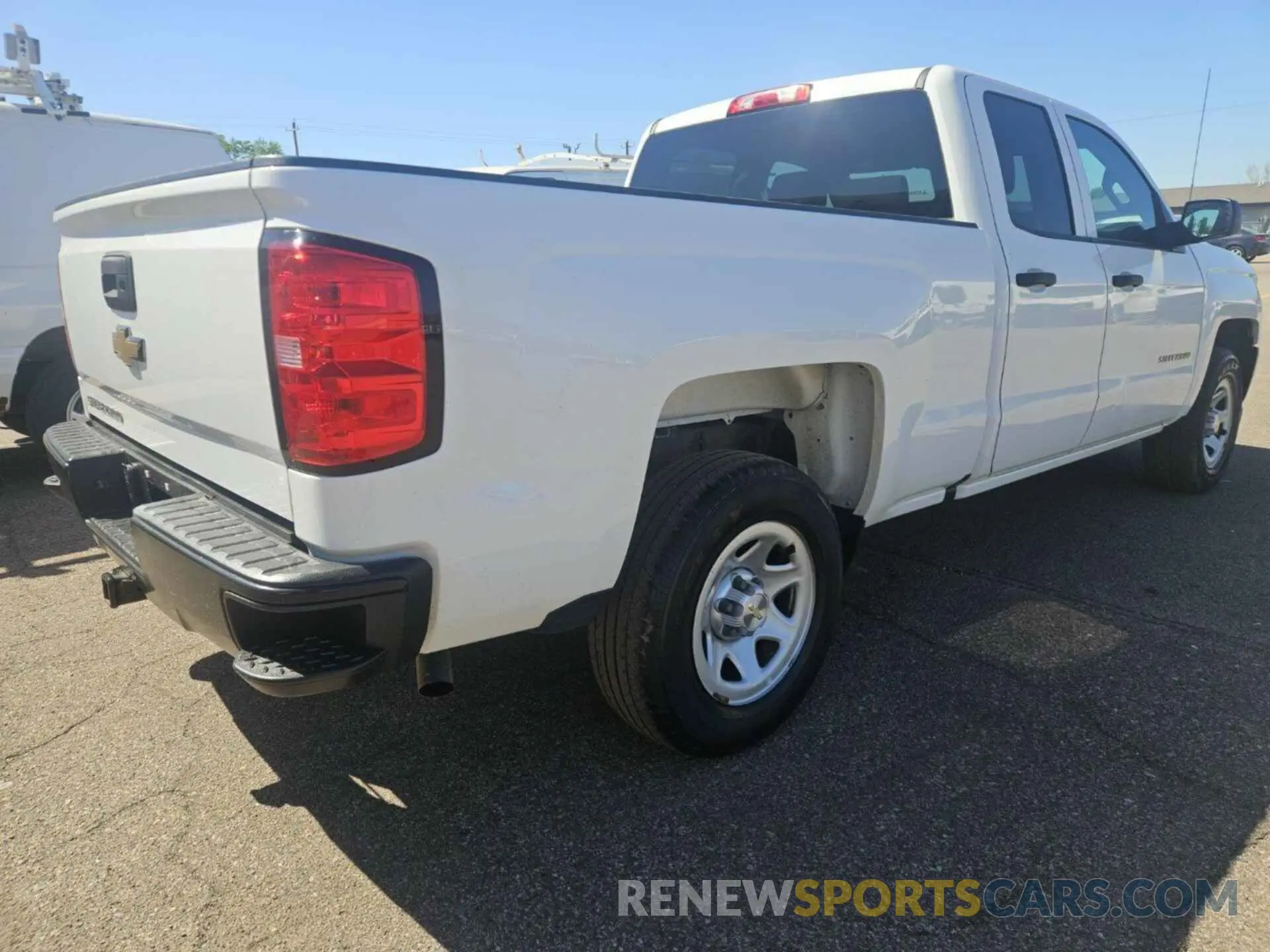 9 Photograph of a damaged car 2GCVKNEC9K1120659 CHEVROLET SILVERADO LD 2019