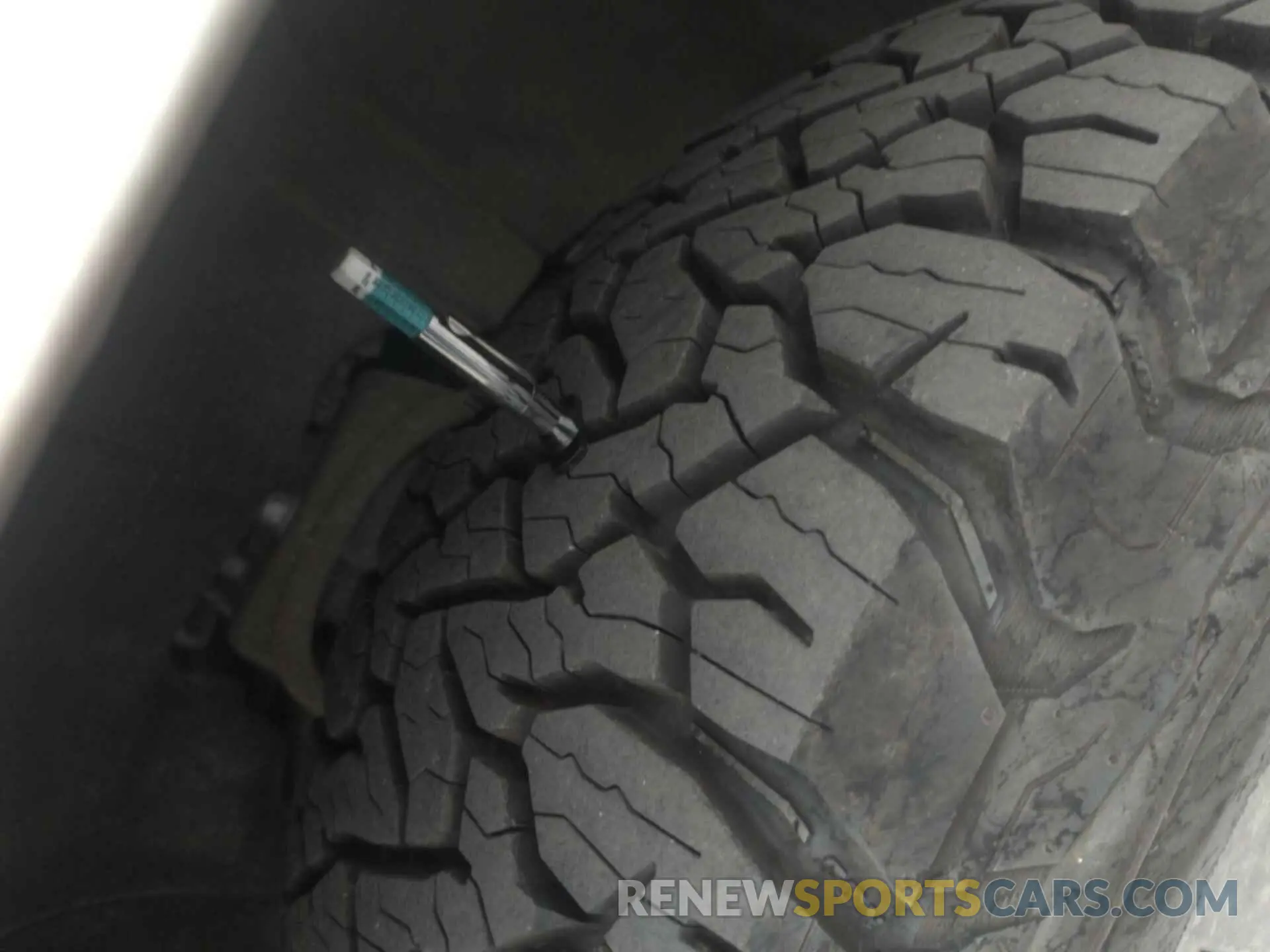 19 Photograph of a damaged car 2GCVKPEC1K1176428 CHEVROLET SILVERADO LD 2019