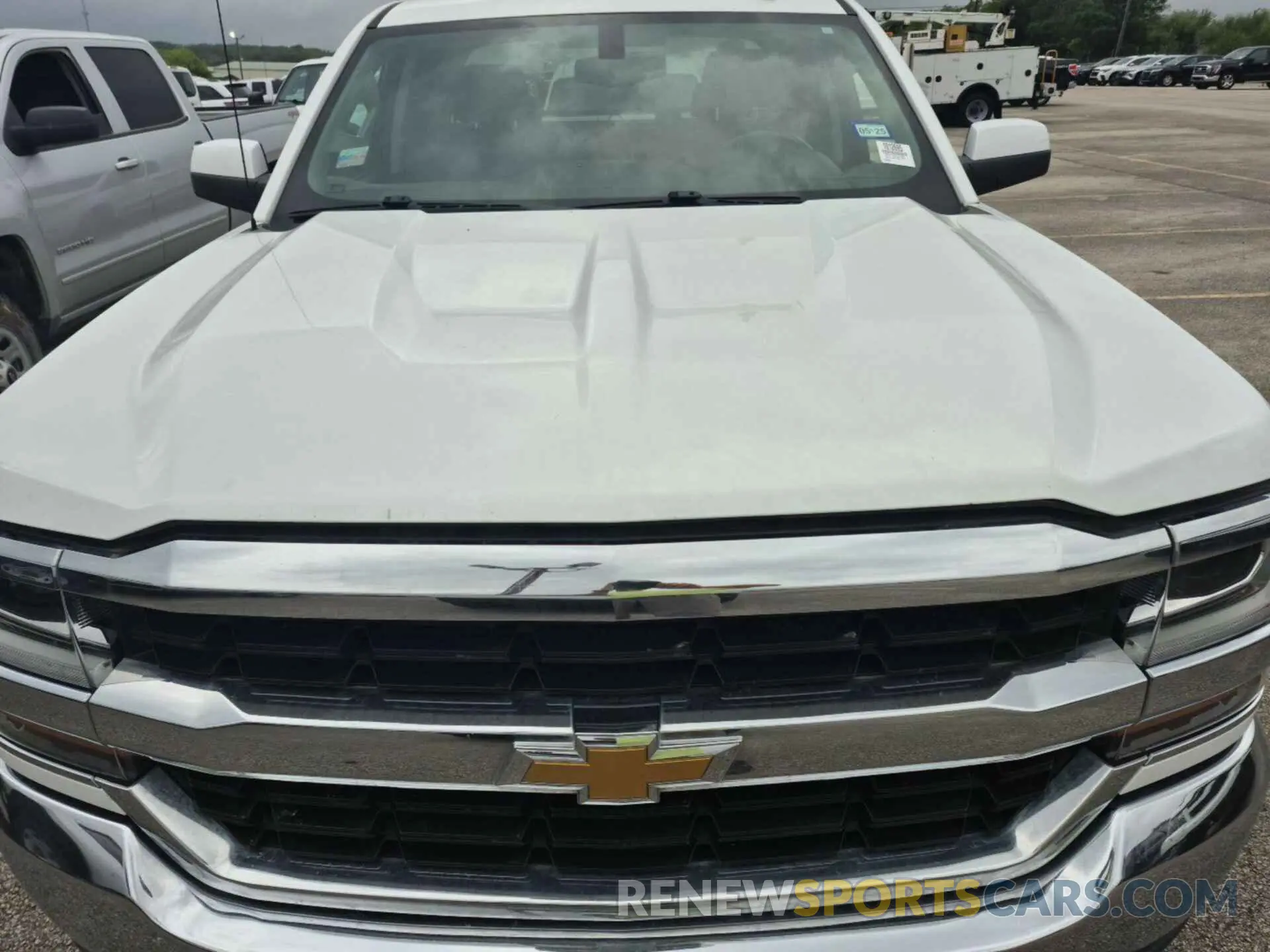 7 Photograph of a damaged car 2GCVKPEC7K1195890 CHEVROLET SILVERADO LD 2019