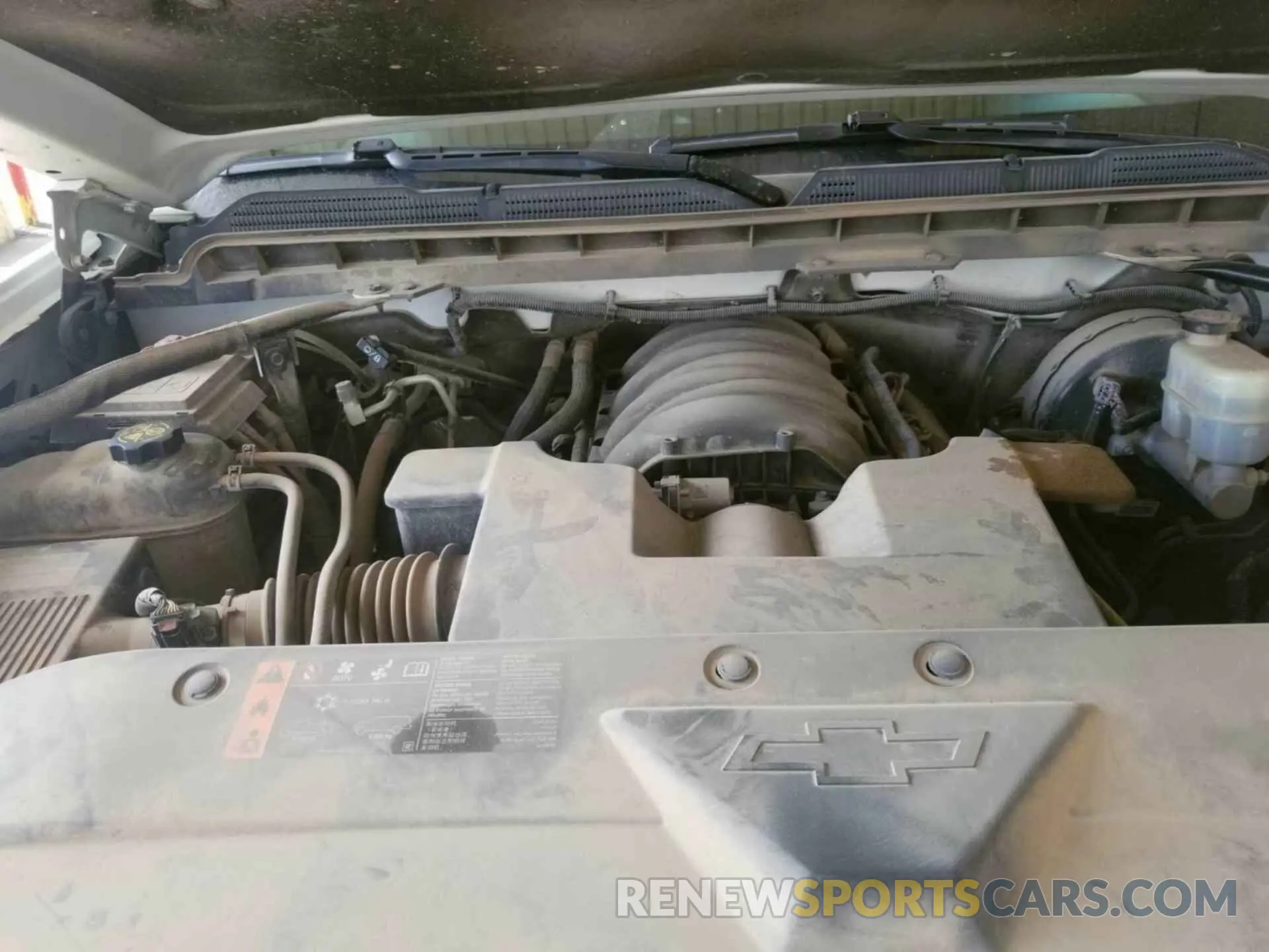 10 Photograph of a damaged car 2GCVKPECXK1203559 CHEVROLET SILVERADO LD 2019