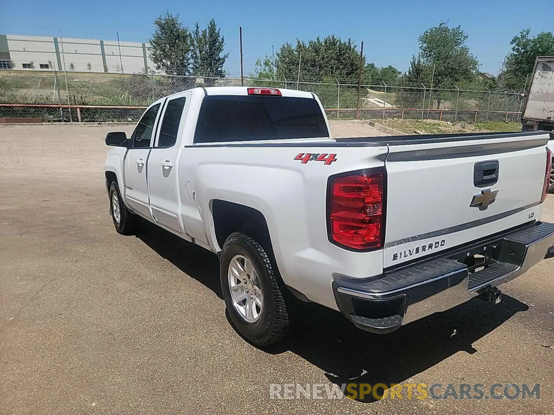 6 Photograph of a damaged car 2GCVKPECXK1203559 CHEVROLET SILVERADO LD 2019