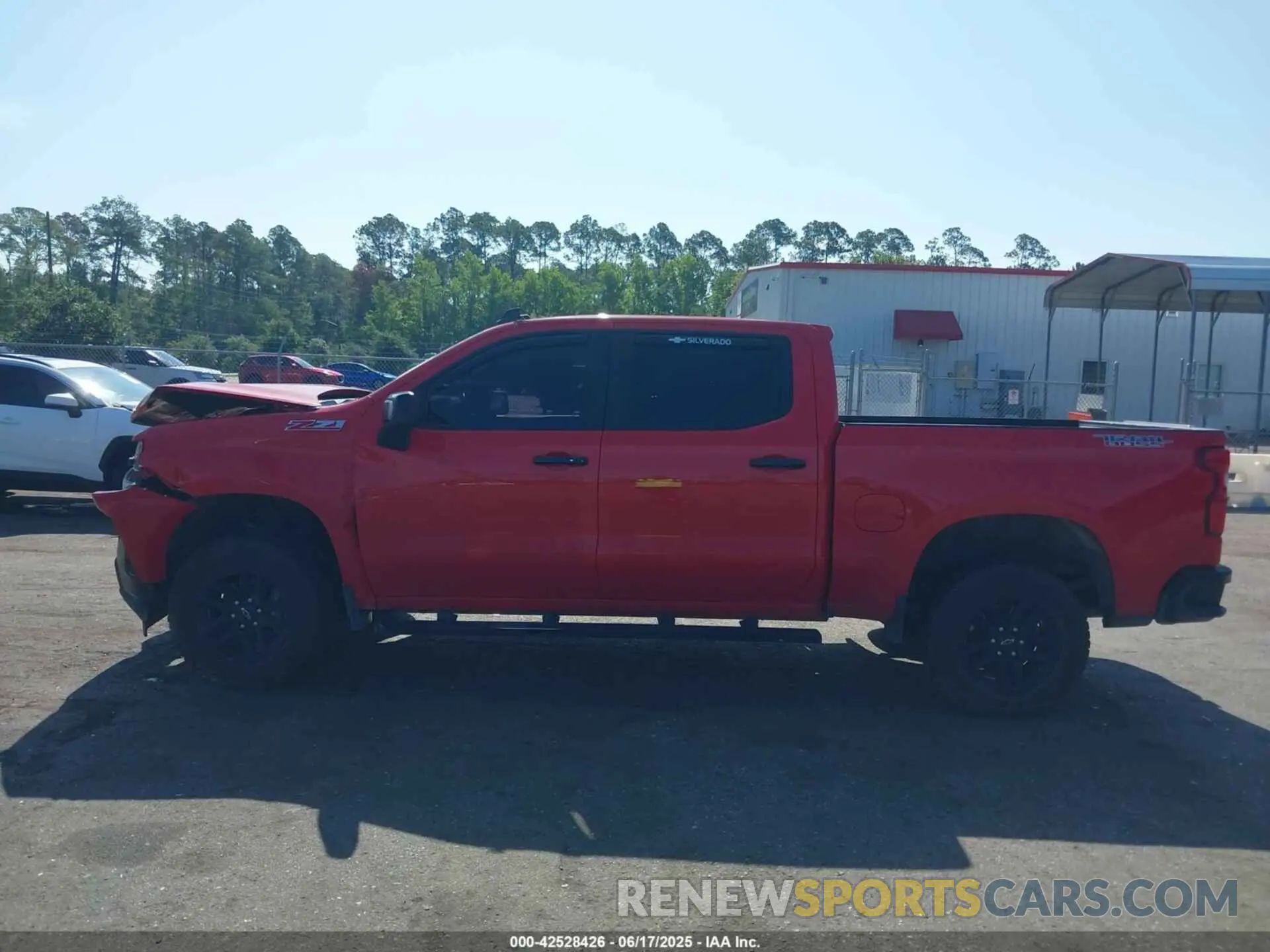 14 Photograph of a damaged car 1GCPYFED7NZ112433 CHEVROLET SILVERADO LTD 2022