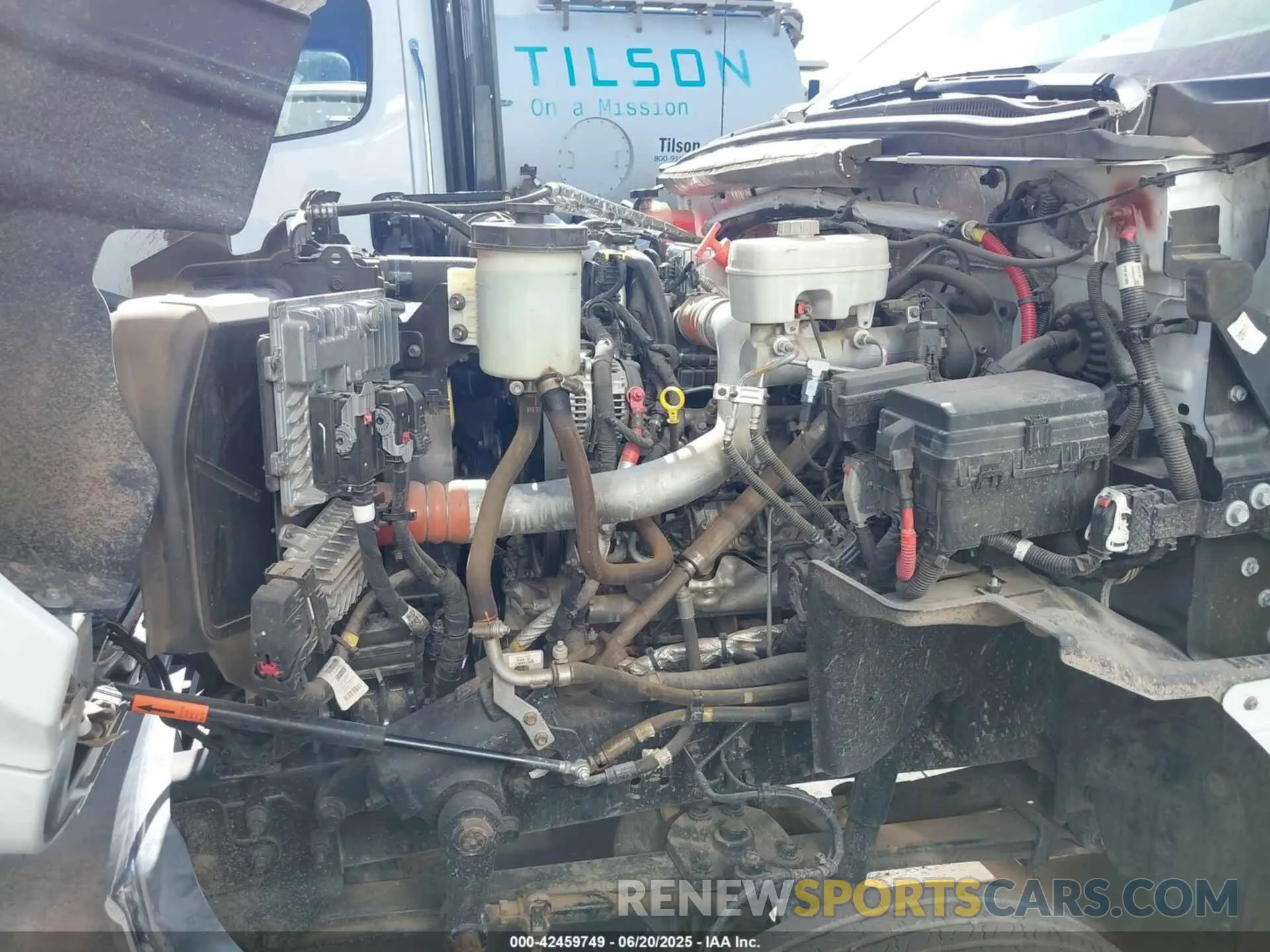 9 Photograph of a damaged car 1HTKJPVM1PH125629 CHEVROLET SILVERADO MD 2023