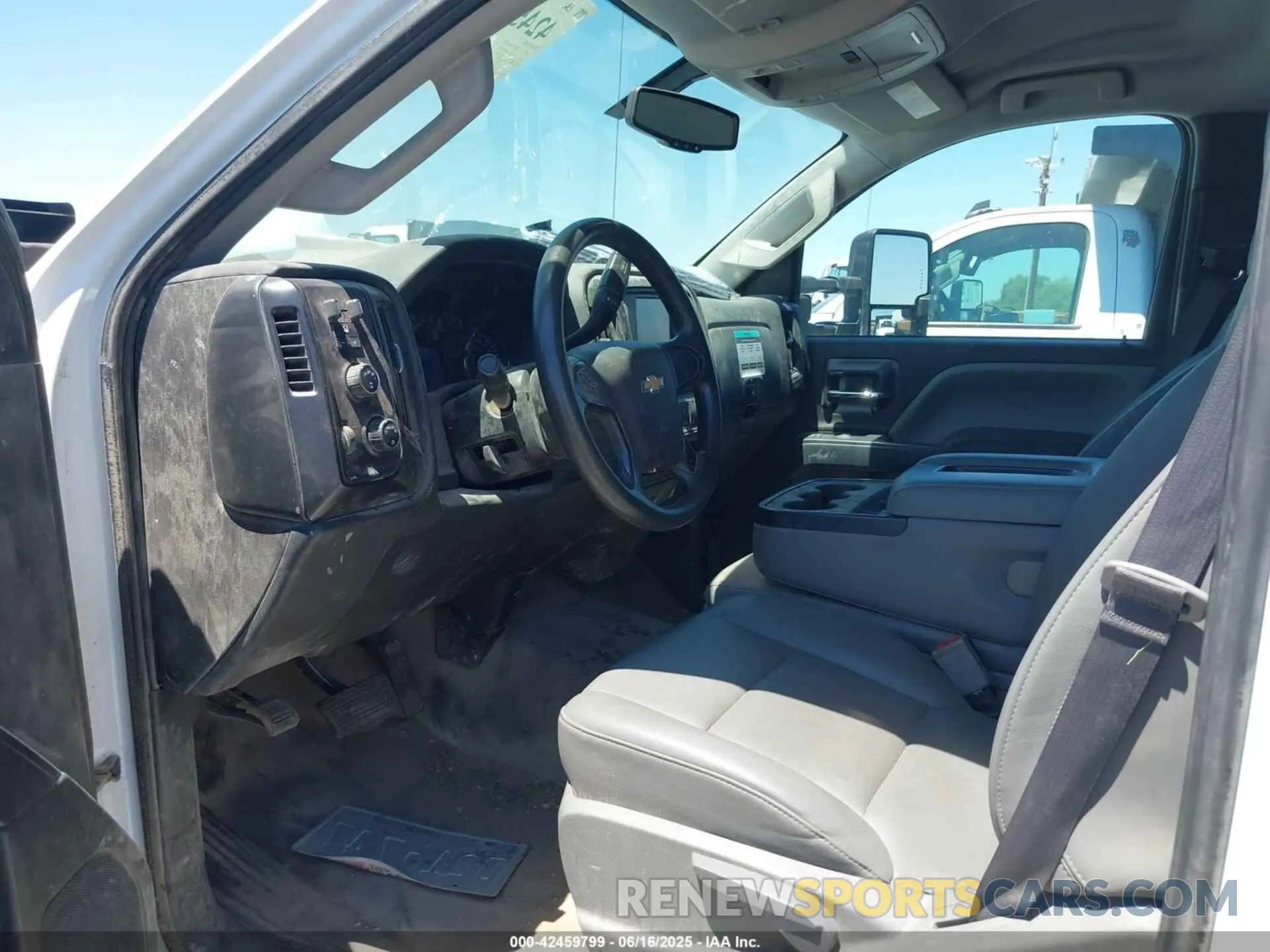 7 Photograph of a damaged car 1HTKJPVM1PH218554 CHEVROLET SILVERADO MD 2023