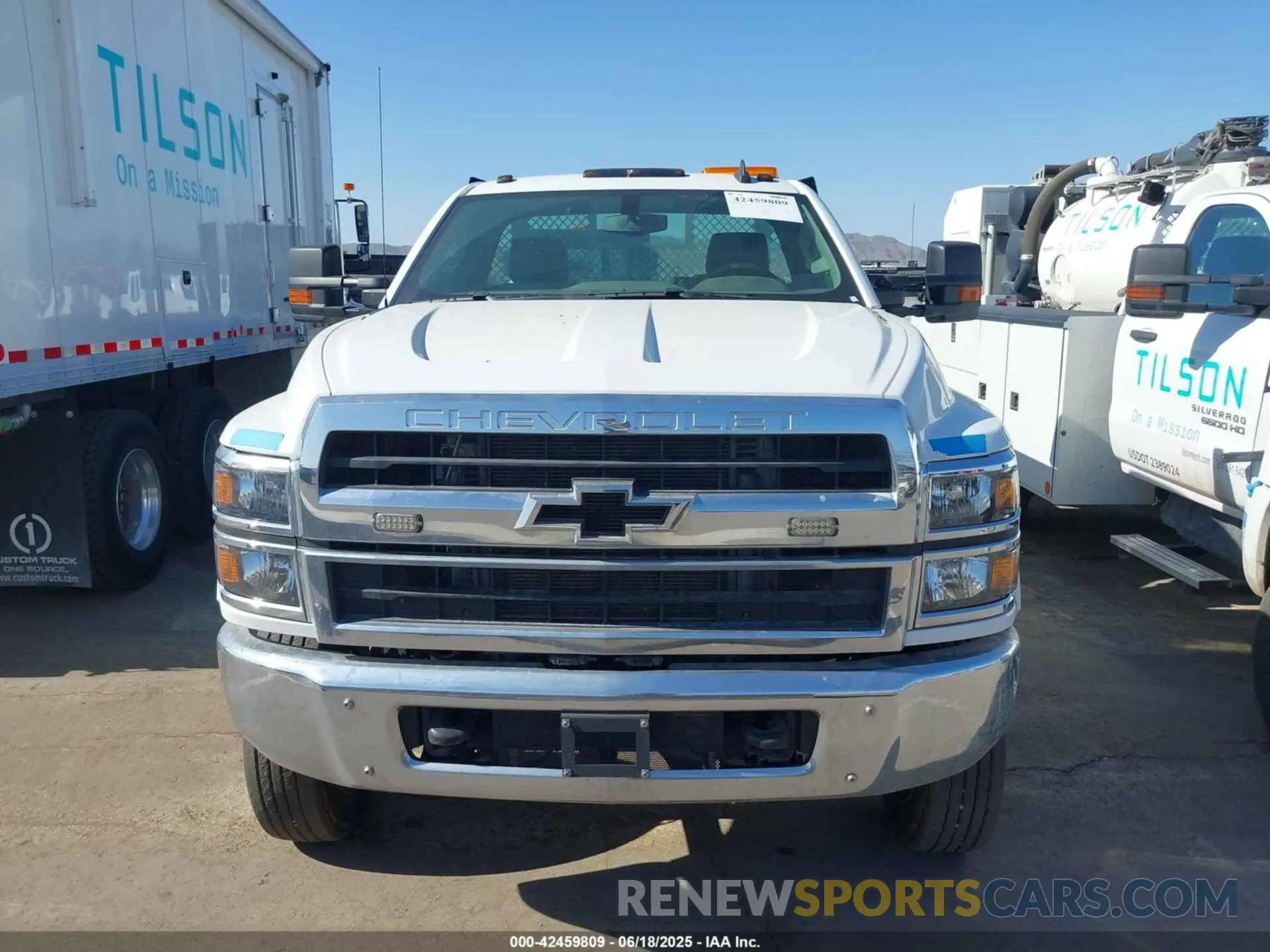 12 Photograph of a damaged car 1HTKJPVM1PH333560 CHEVROLET SILVERADO MD 2023