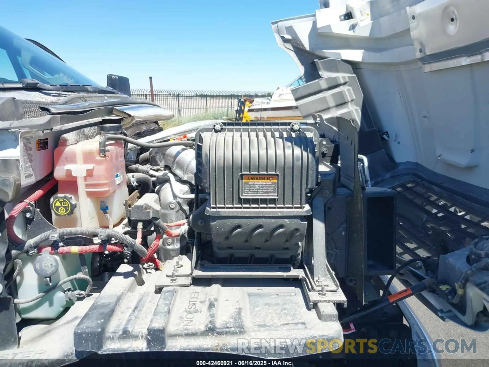 9 Photograph of a damaged car 1HTKJPVM2PH218501 CHEVROLET SILVERADO MD 2023