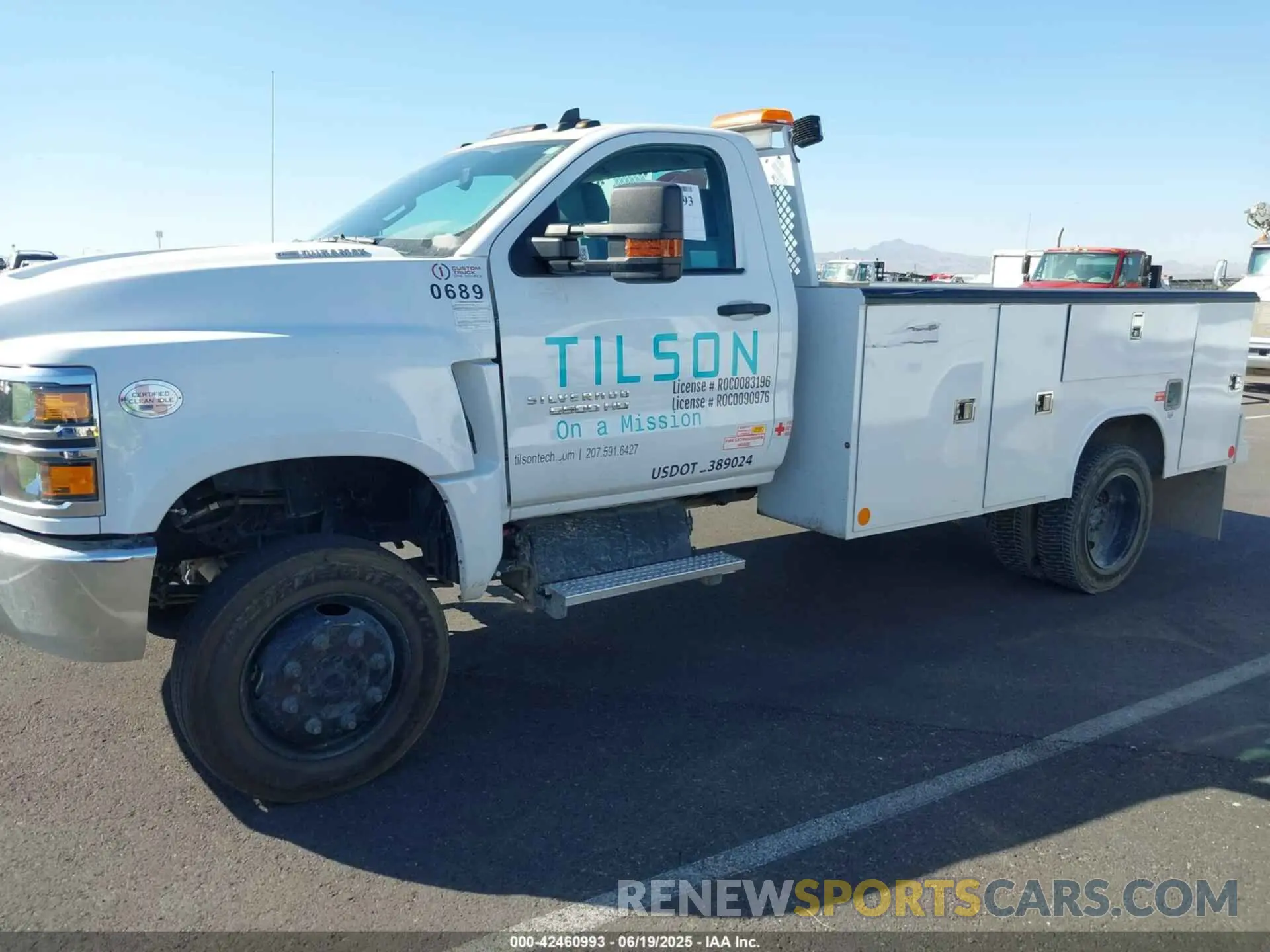 11 Photograph of a damaged car 1HTKJPVM2PH699379 CHEVROLET SILVERADO MD 2023