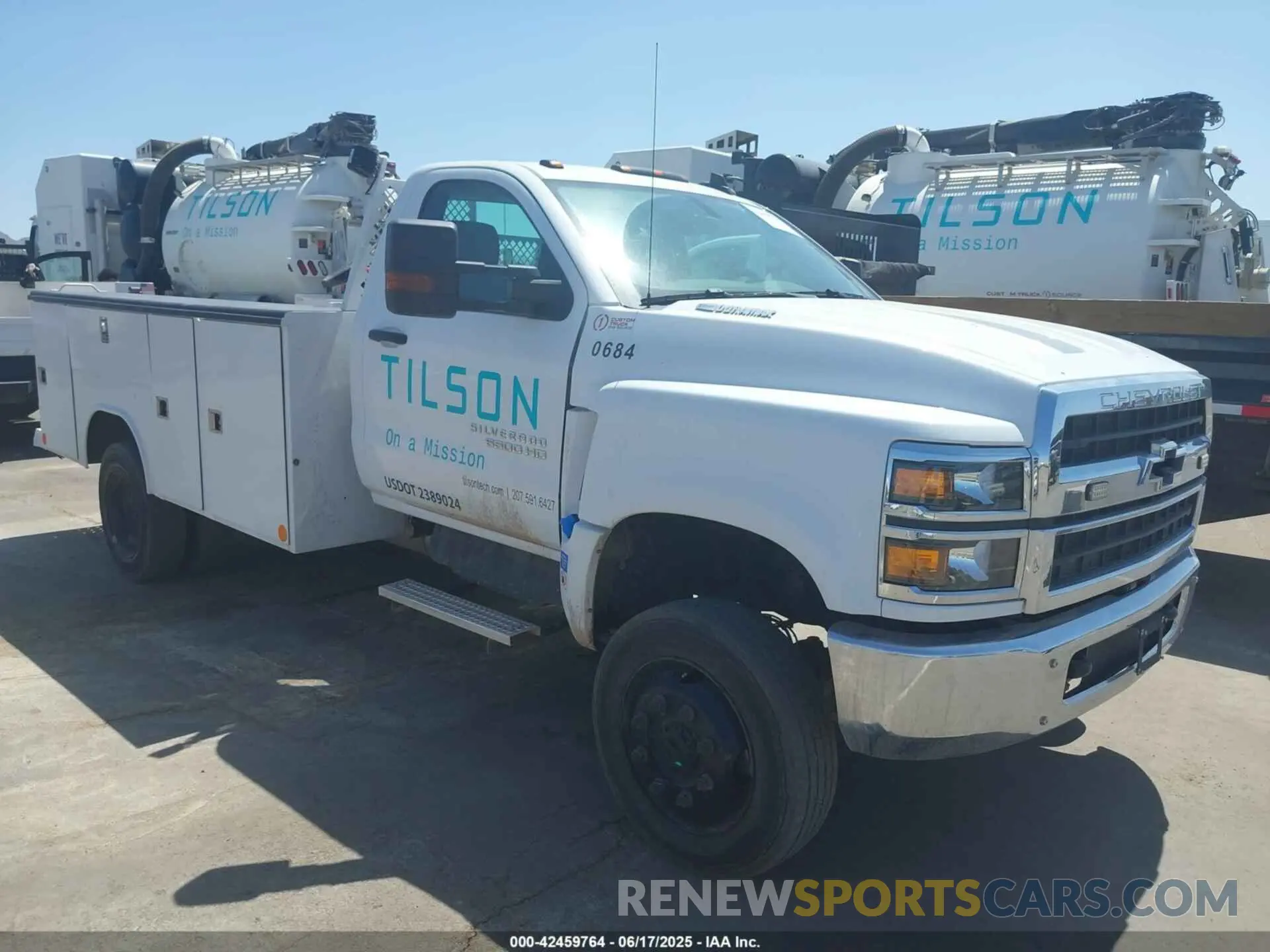 1 Photograph of a damaged car 1HTKJPVM2PH699382 CHEVROLET SILVERADO MD 2023